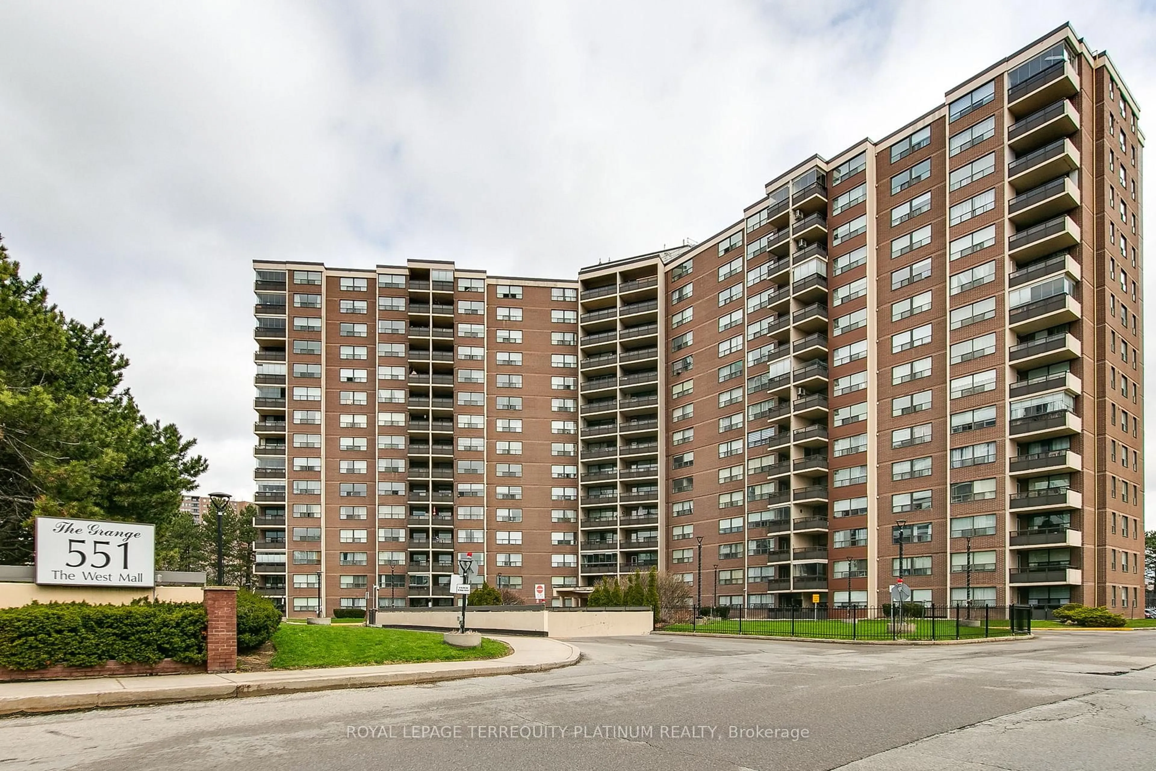 Unknown for 551 The West Mall #1517, Toronto Ontario M9C 1G7