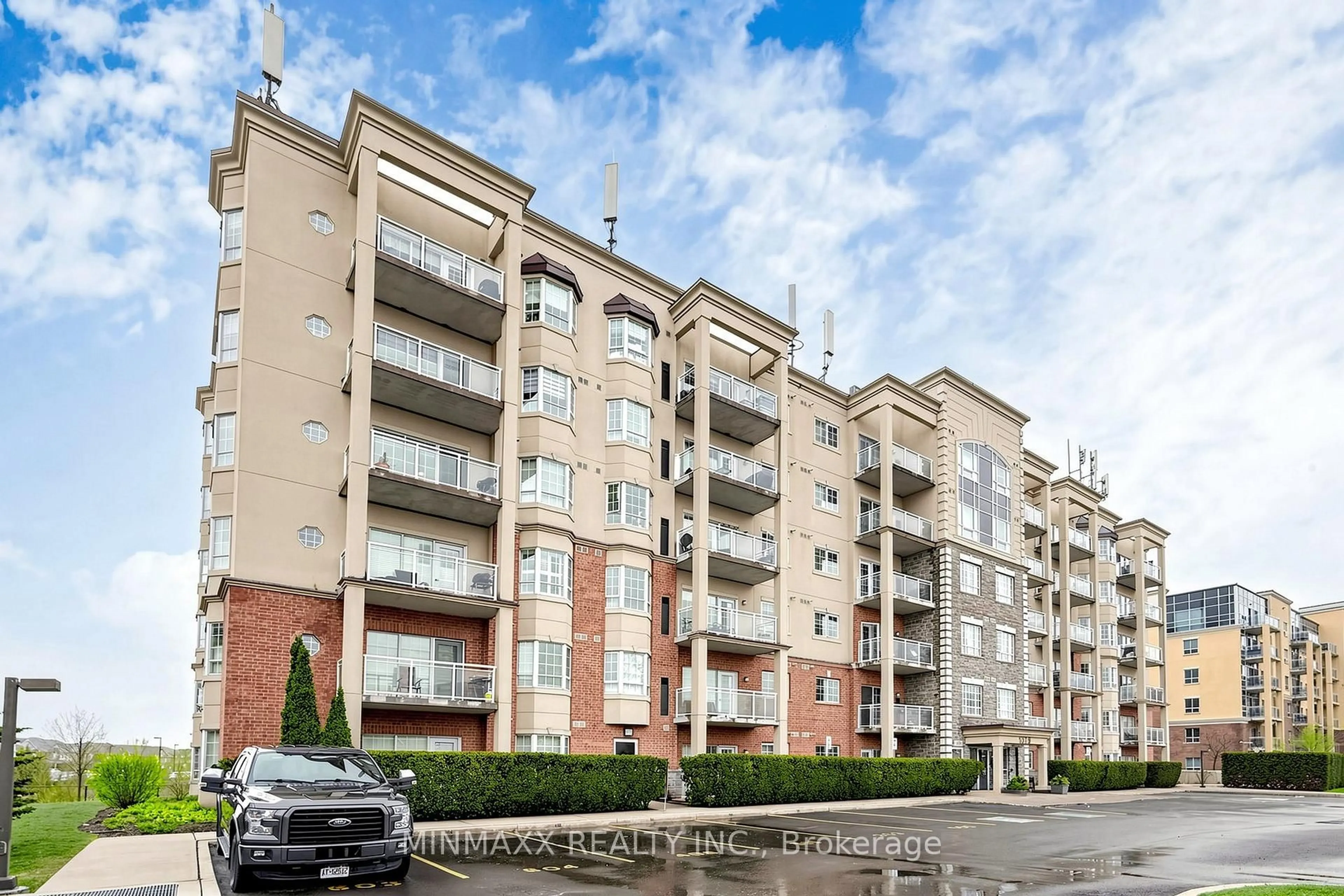 Unknown for 1379 Costigan Rd #108, Milton Ontario L9T 2K6