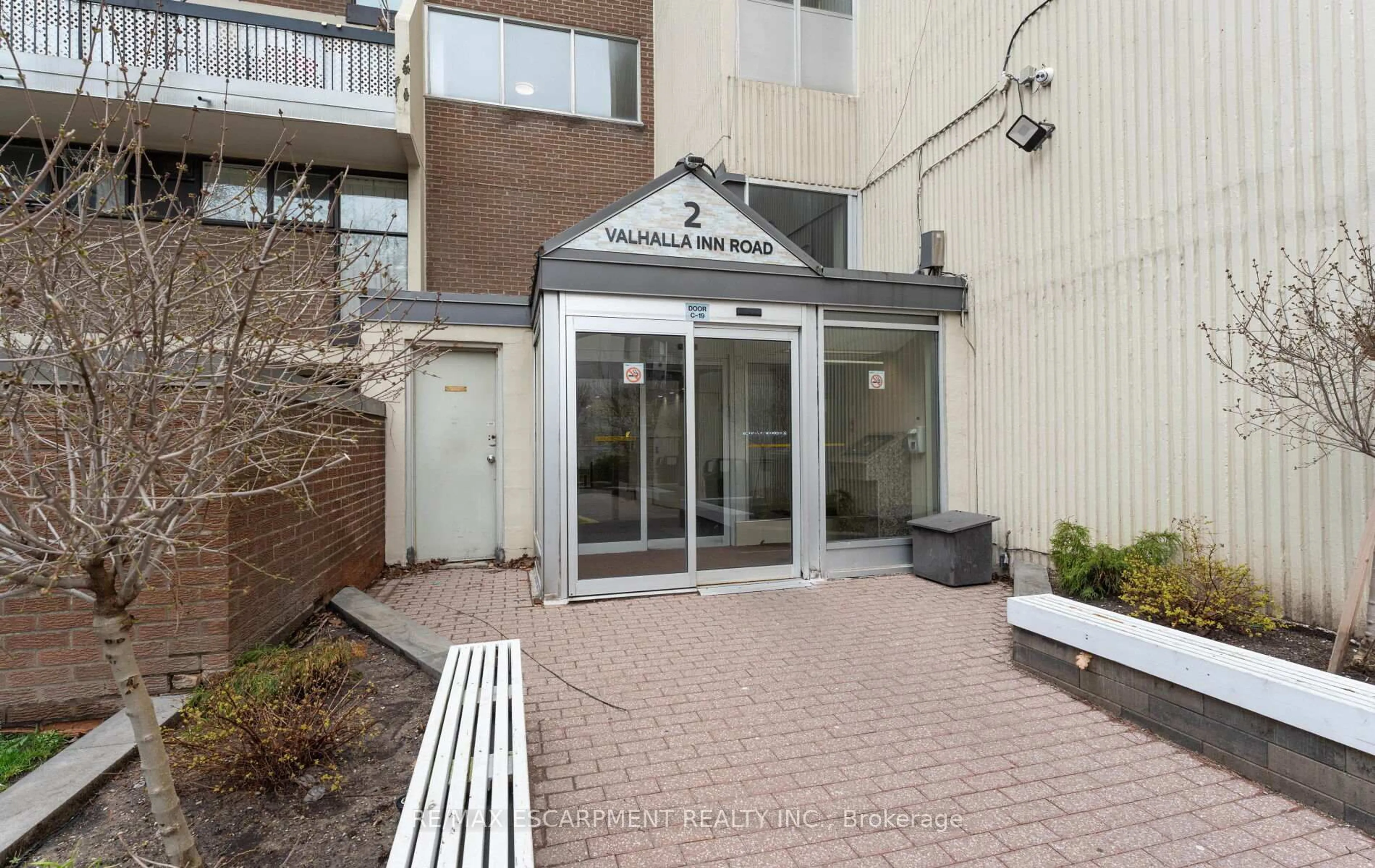Unknown for 2 VALHALLA INN Rd #308C, Toronto Ontario M9B 6C3