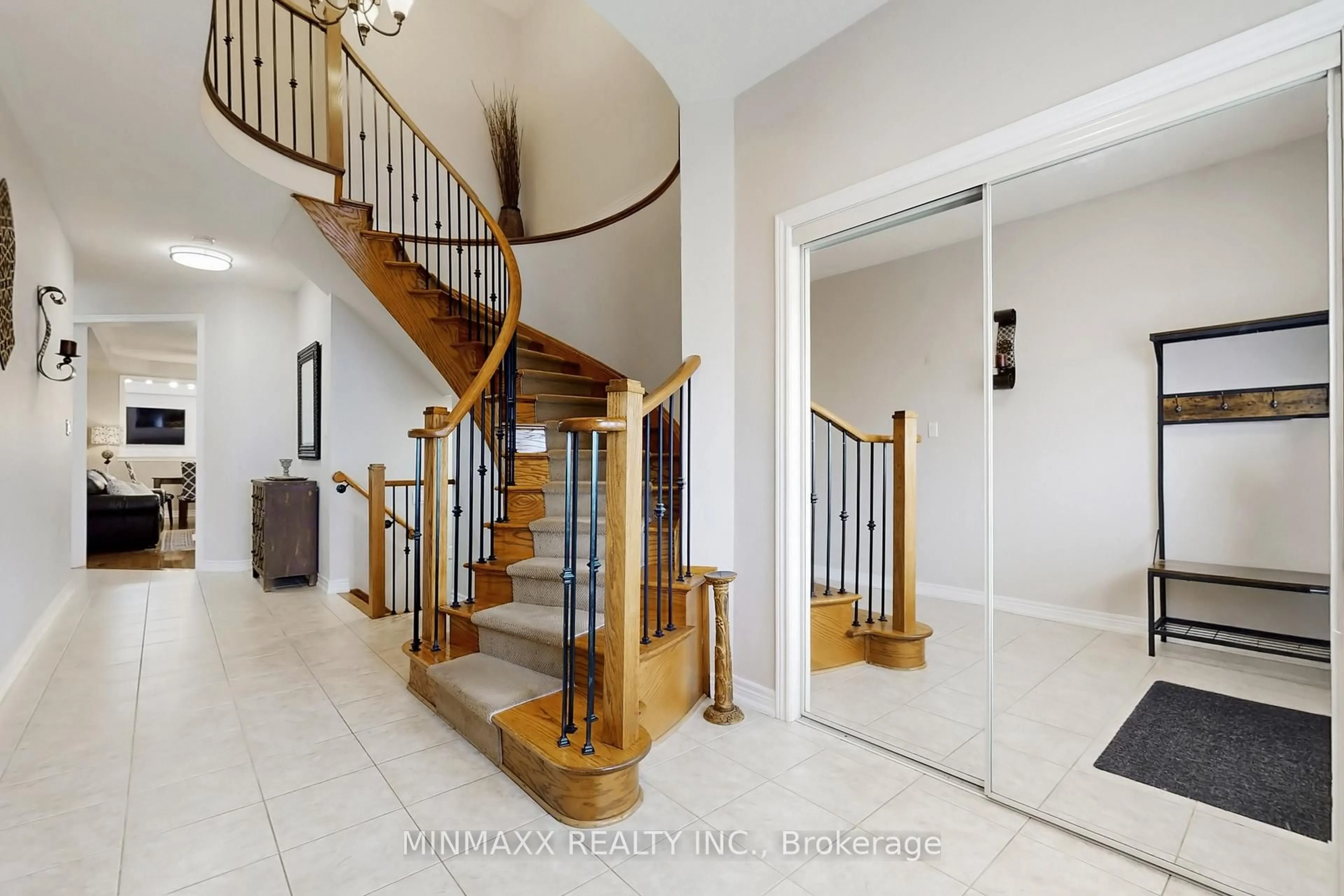 Unknown for 764 Ferguson Dr, Milton Ontario L9T 7C7