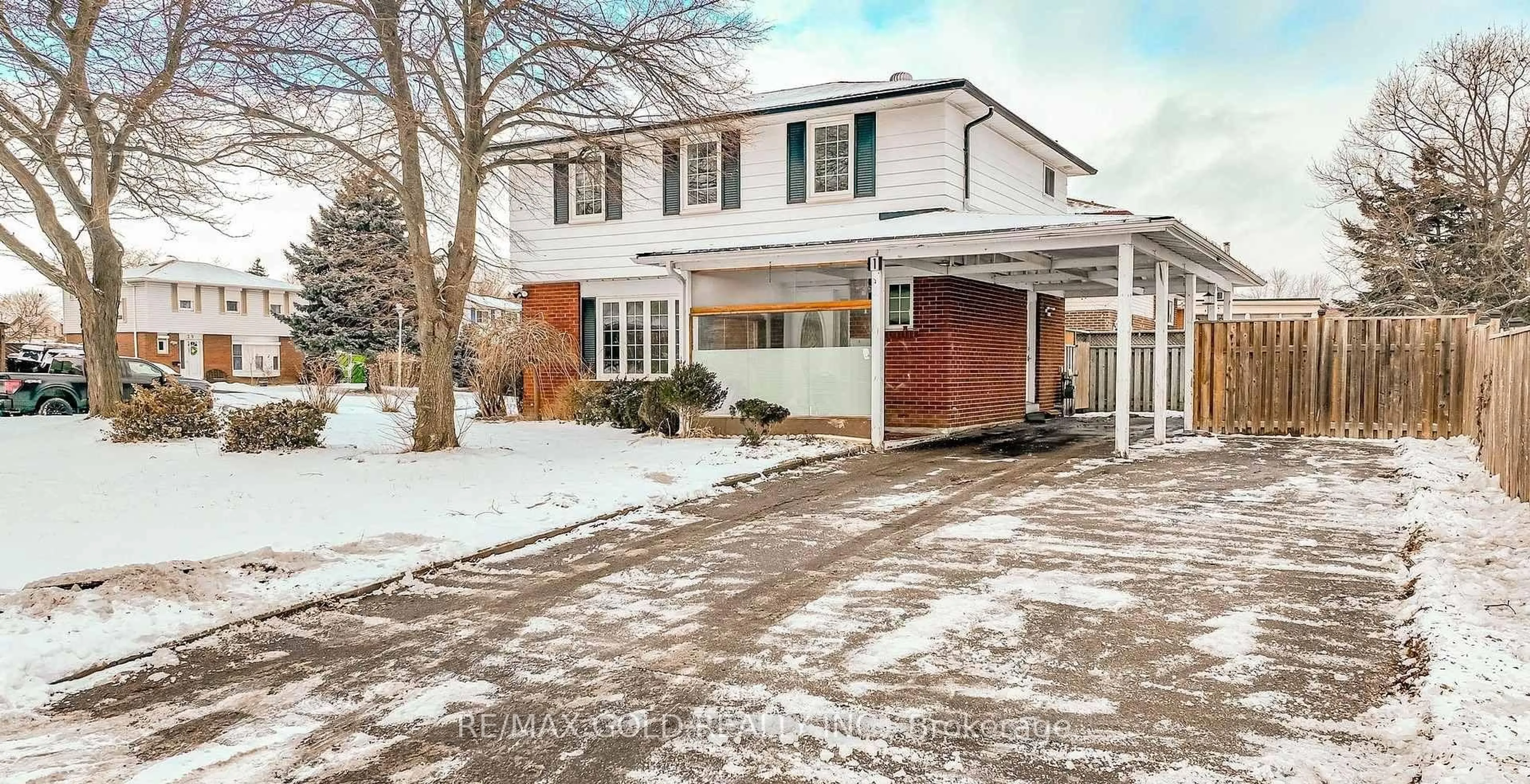 Home with brick exterior material, street for 1 Elrose Rd, Brampton Ontario L6T 2C2