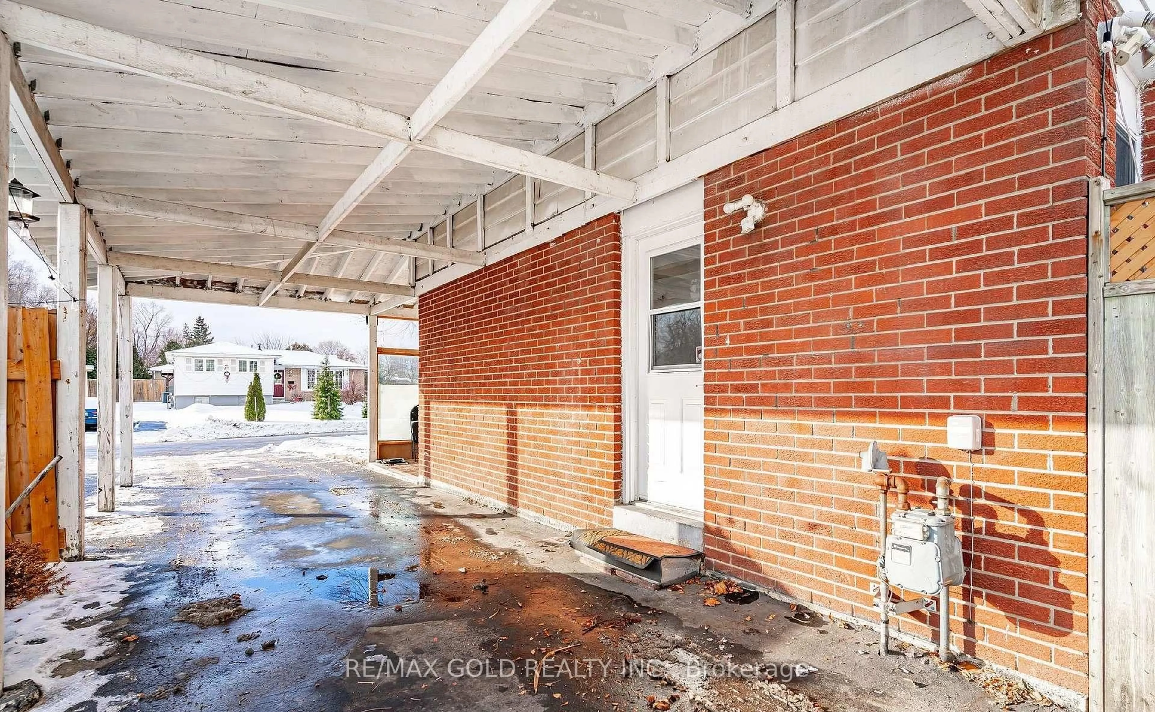 Unknown for 1 Elrose Rd, Brampton Ontario L6T 2C2