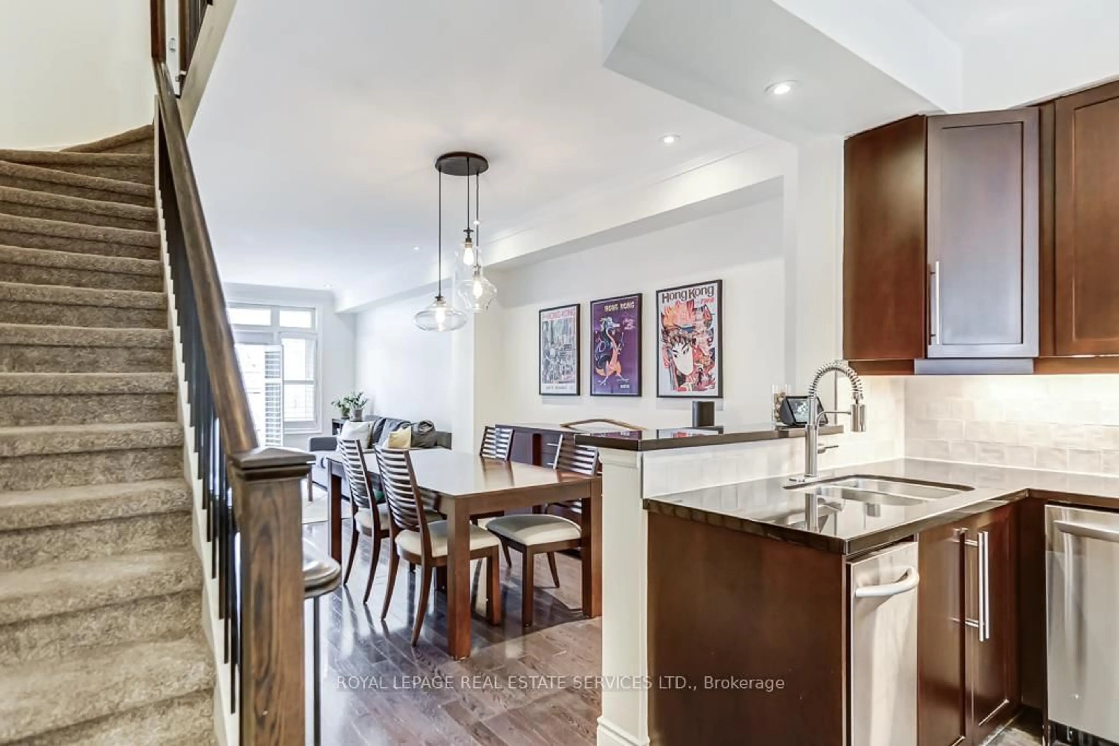 Open concept kitchen, ceramic/tile floor for 245 Van Dusen Blvd ##8, Toronto Ontario M8Z 3J2