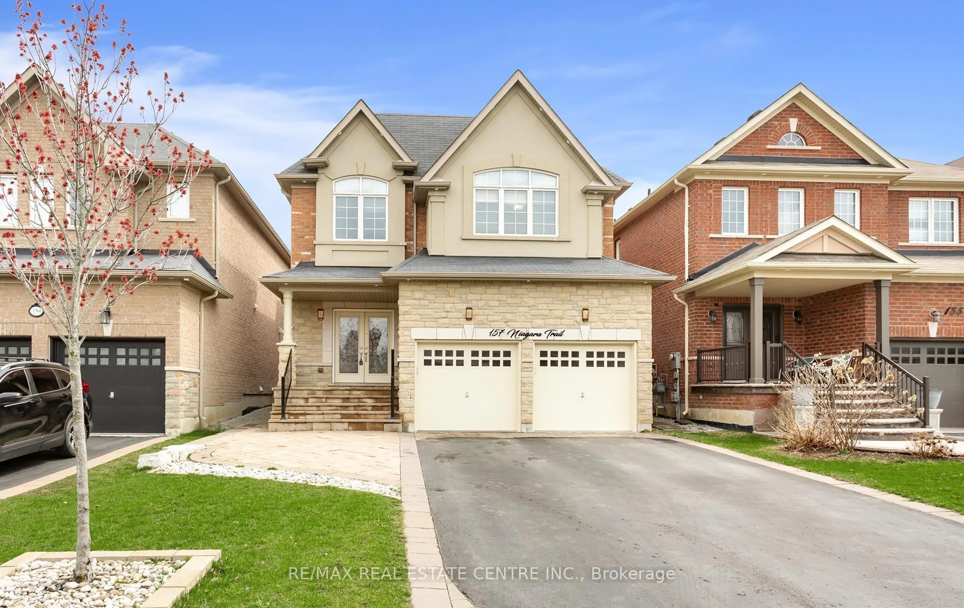 Home with brick exterior material, street for 157 Niagara Tr, Halton Hills Ontario L7G 0H4