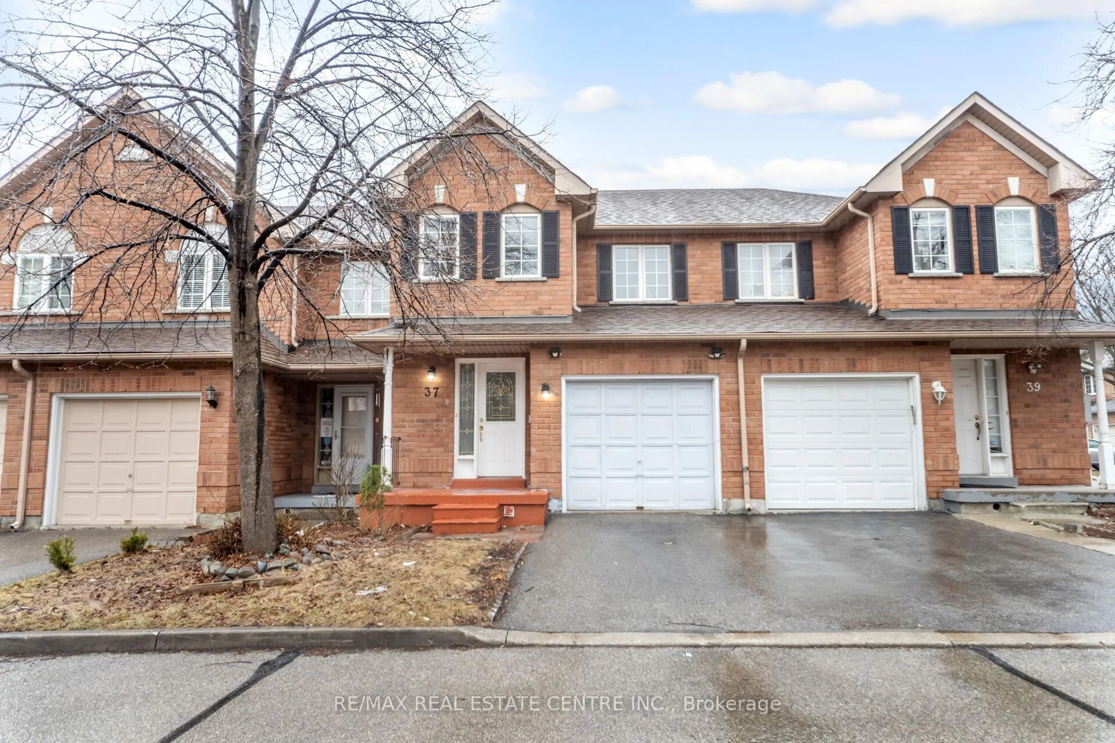 Home with brick exterior material, street for 35 Malta Ave #37, Brampton Ontario L6Y 5B4