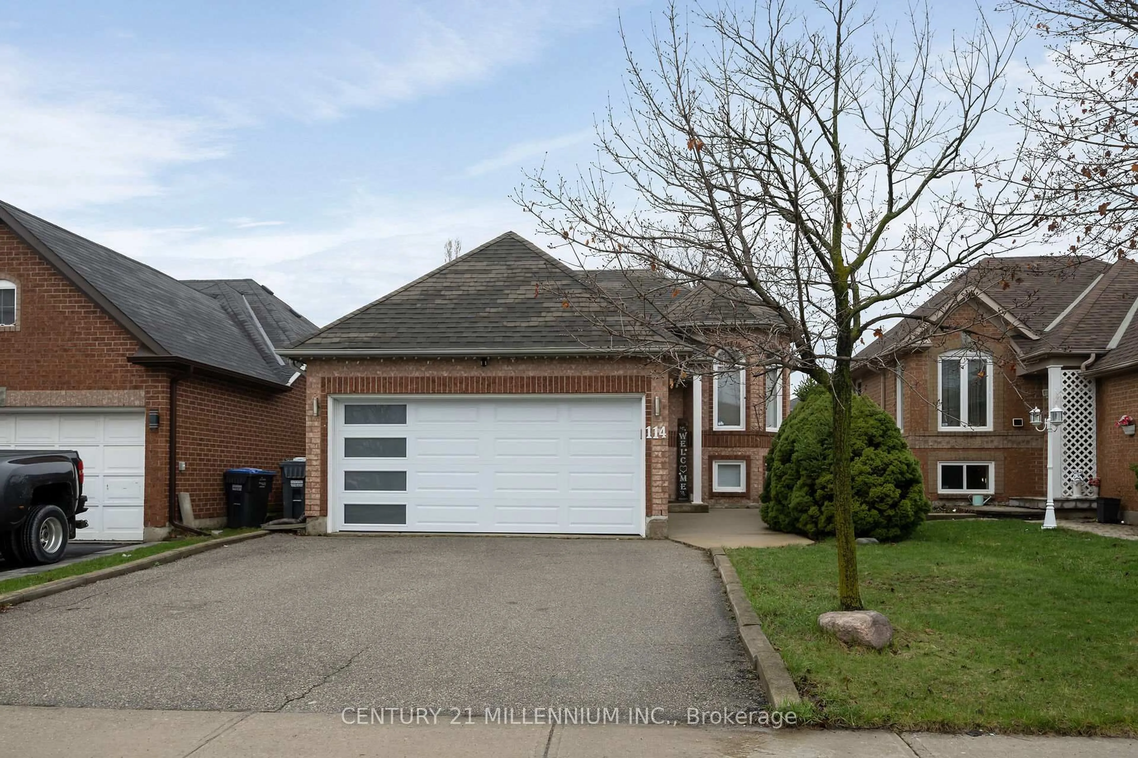 Home with brick exterior material, street for 114 Royal Orchard Dr, Brampton Ontario L6X 4L4