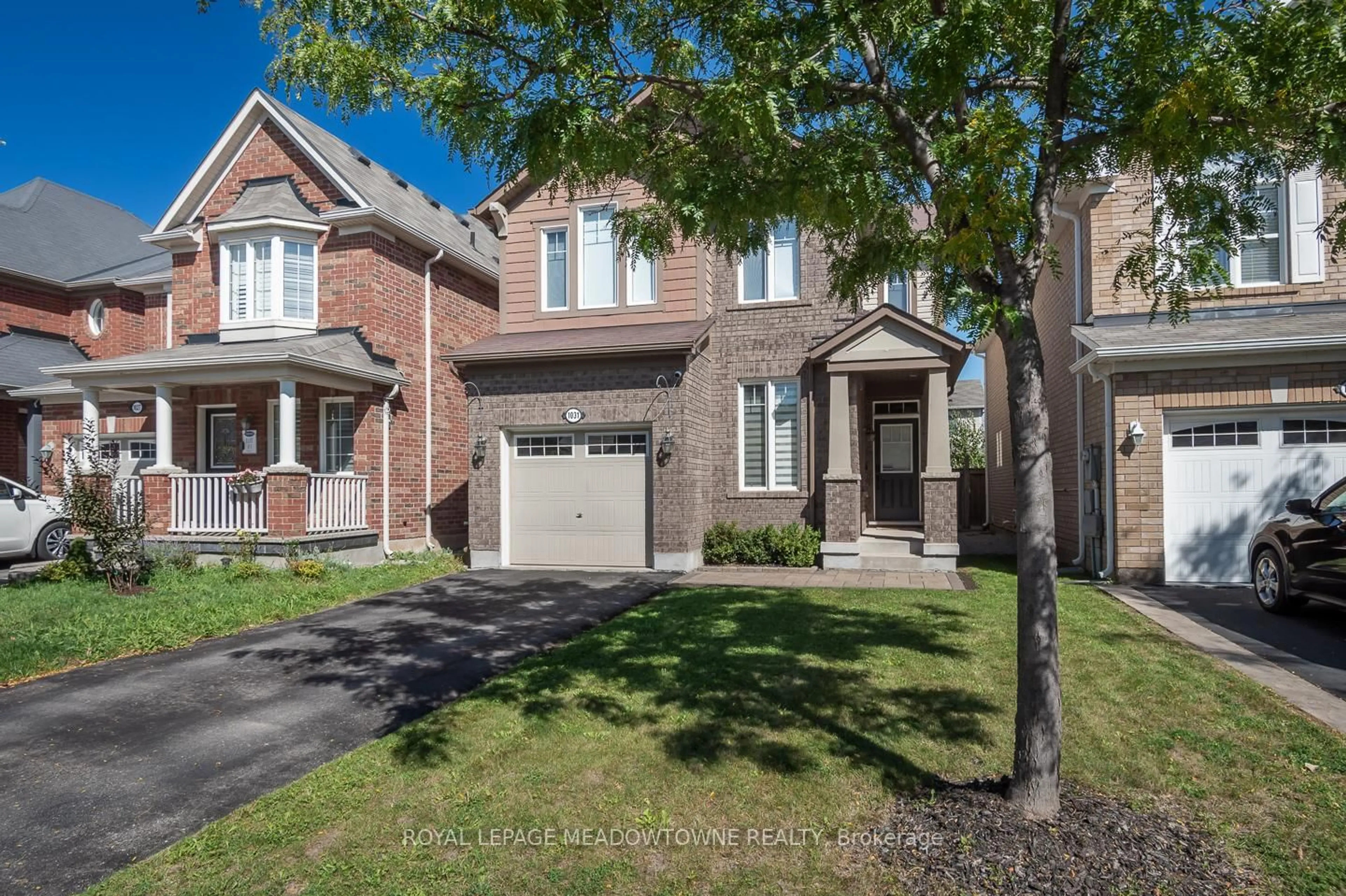 Home with brick exterior material, street for 1031 Solomon Crt, Milton Ontario L9T 8G9