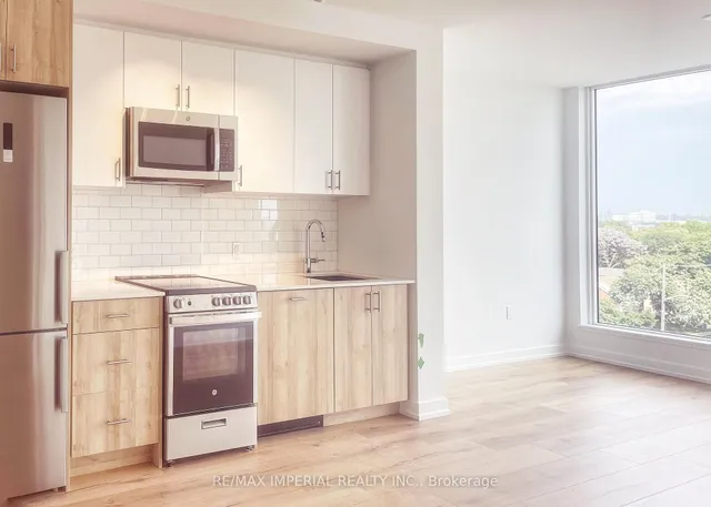 1195 The Queensway, Toronto 4