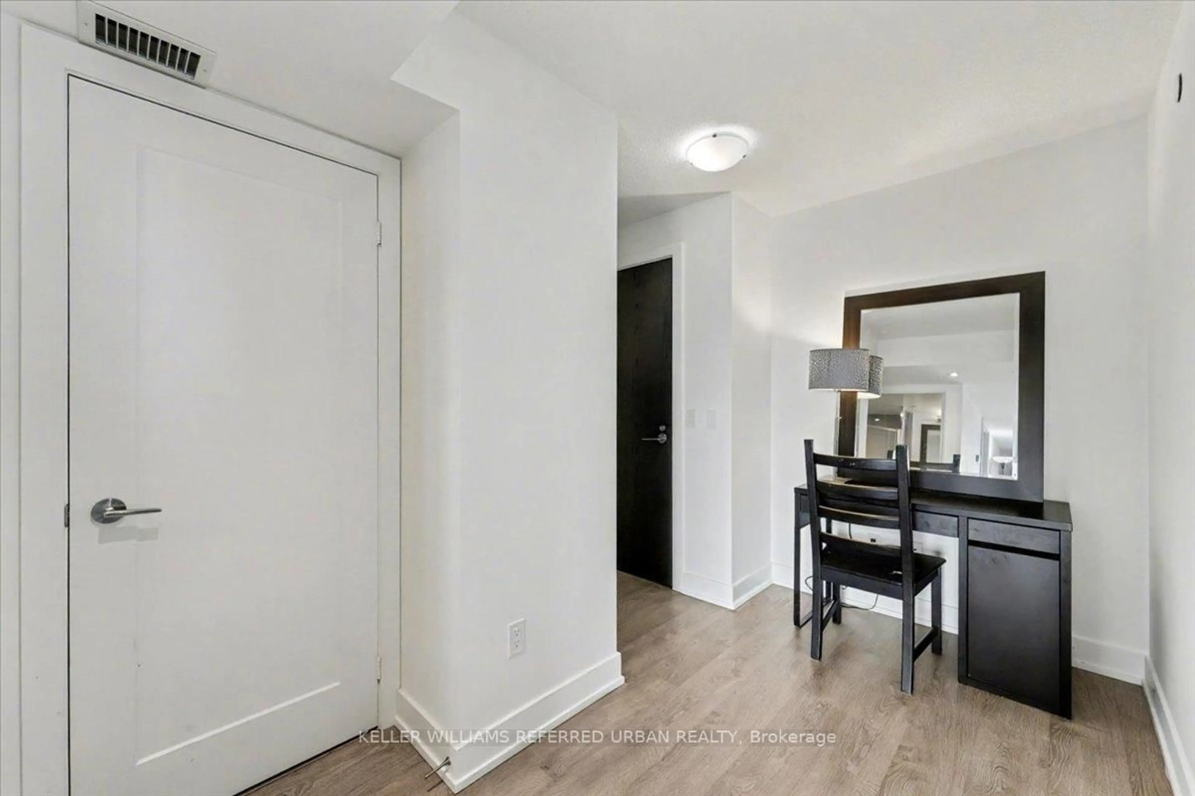 Indoor entryway for 7 Mabelle Ave #1309, Toronto Ontario M9A 0C9