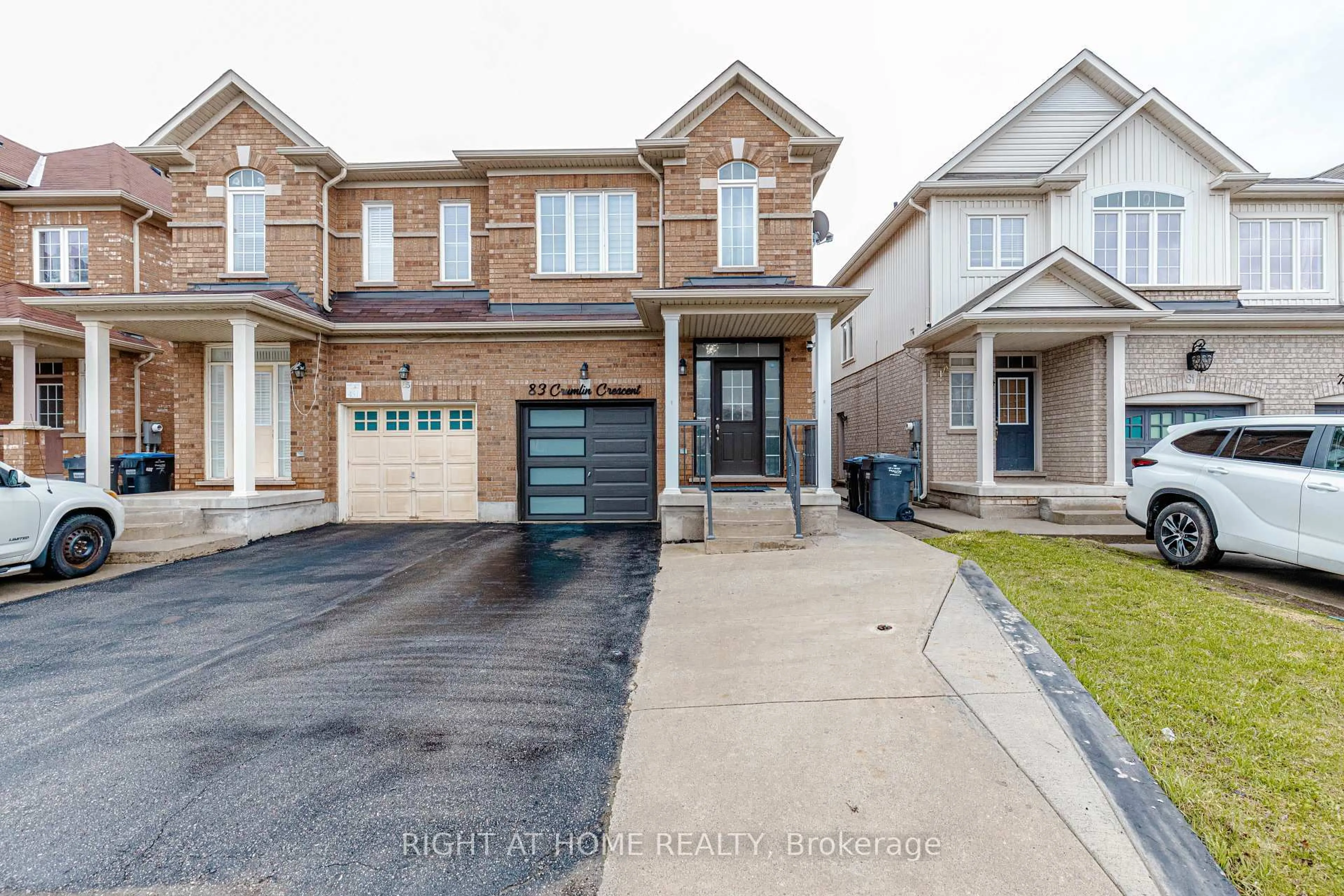 Home with brick exterior material, street for 83 Crumlin Cres, Brampton Ontario L6X 0Y4