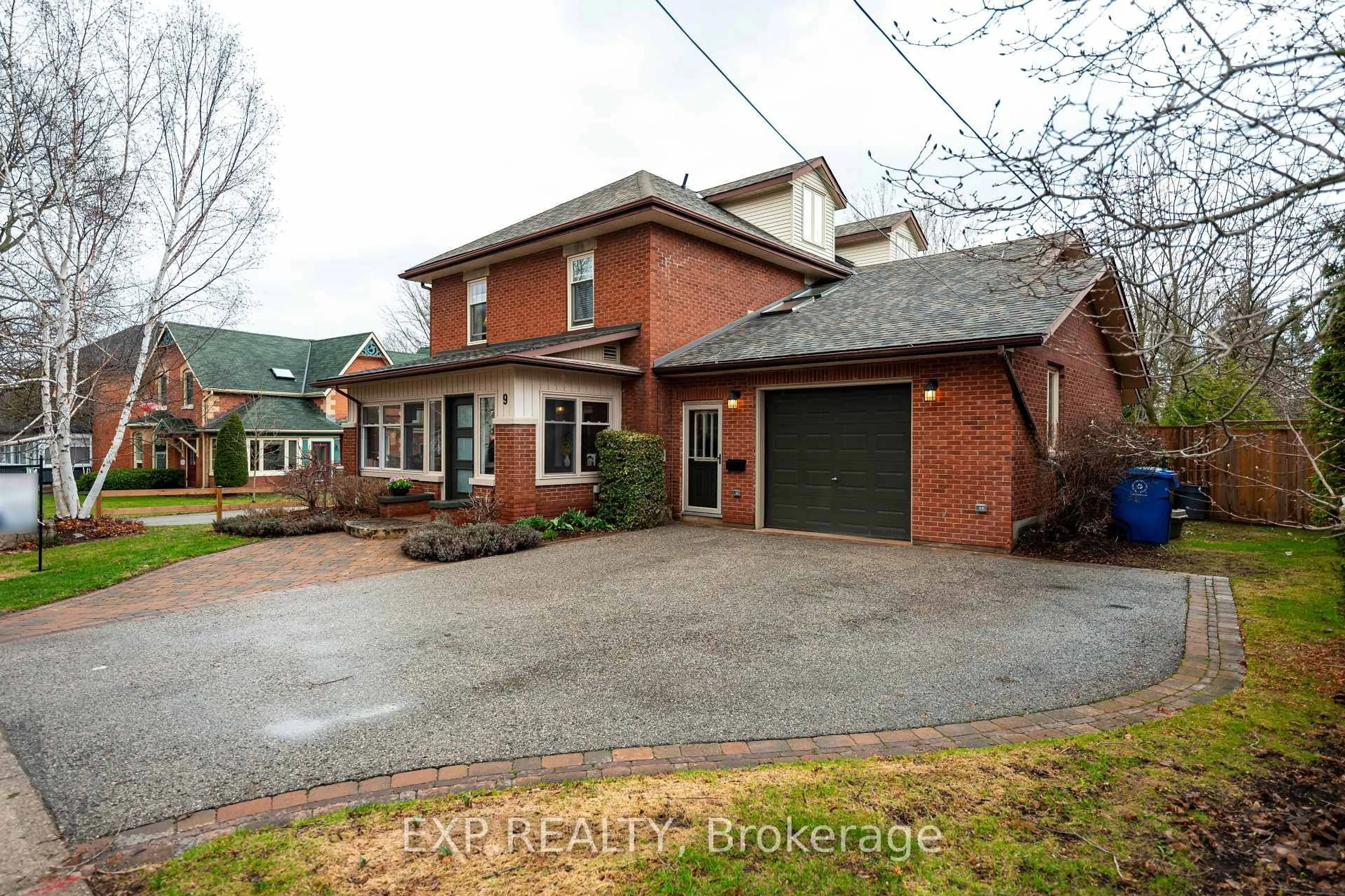 Home with brick exterior material, street for 9 Wellington St, Orangeville Ontario L9W 2L2