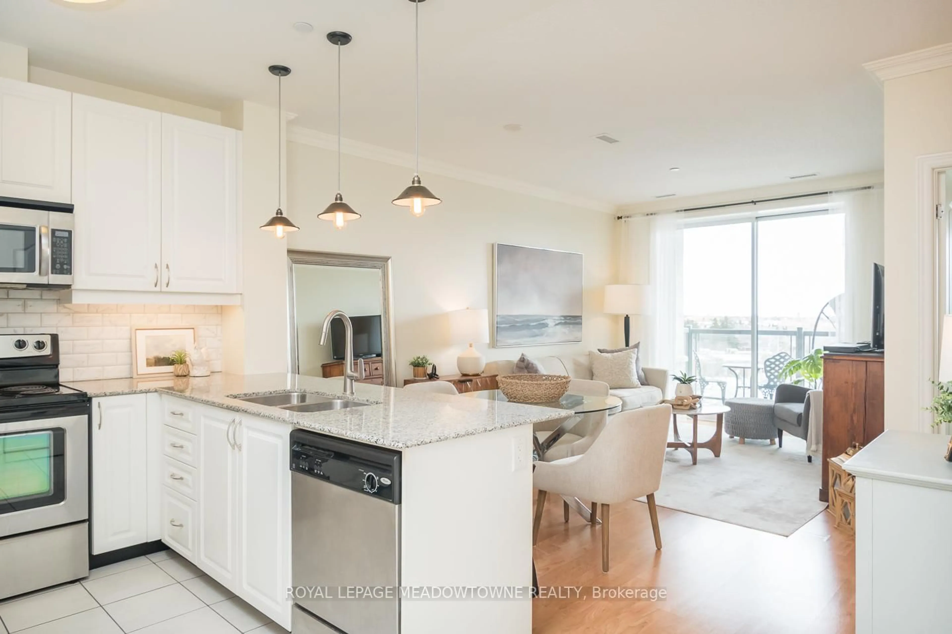 Open concept kitchen, ceramic/tile floor for 383 Main St #609, Milton Ontario L9T 8K8