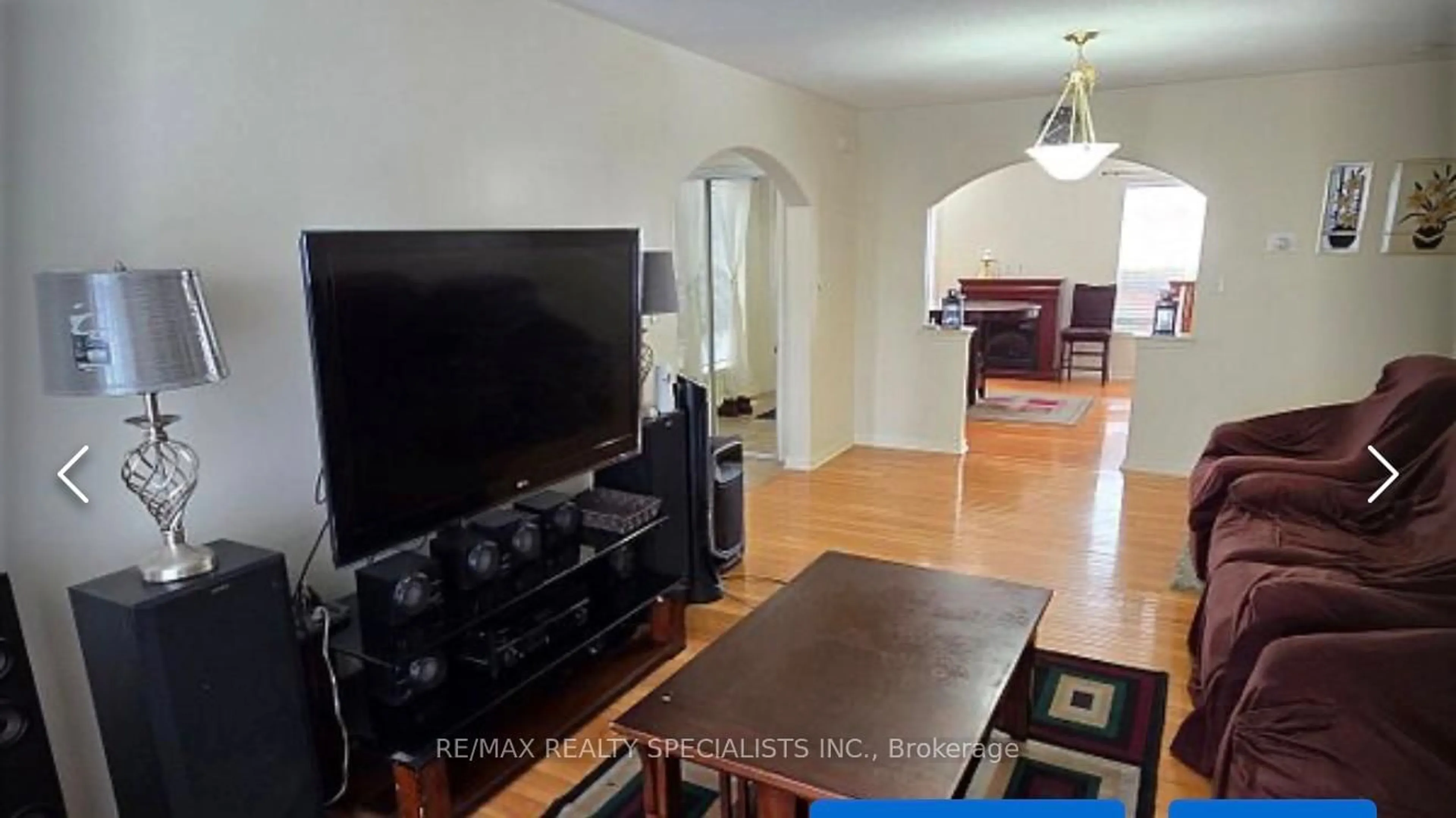 A pic of a room for 35 Triple Crown Dr, Brampton Ontario L6S 0A4