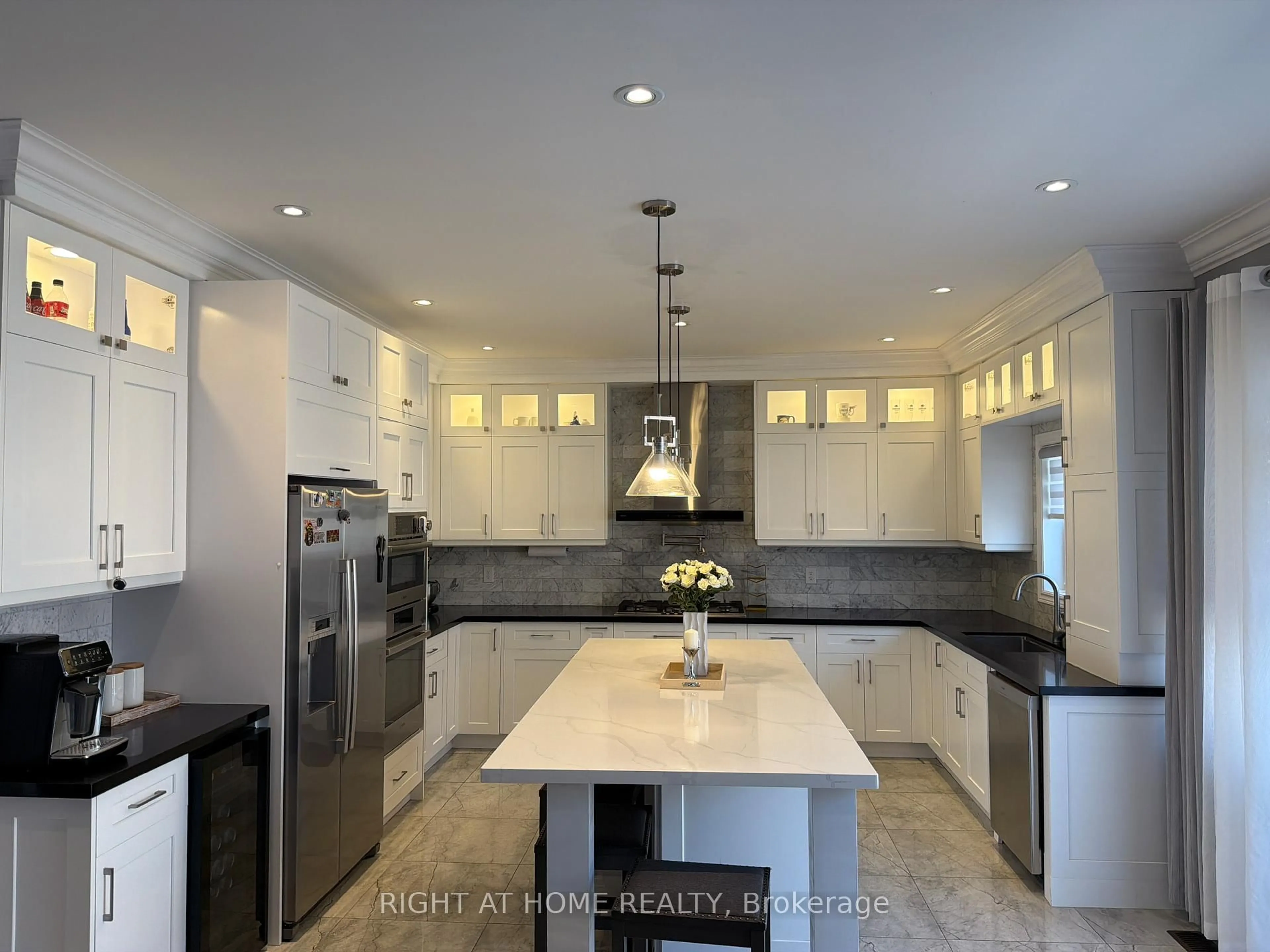 Contemporary kitchen, ceramic/tile floor for 3169 Larry Cres, Oakville Ontario L6M 0T1