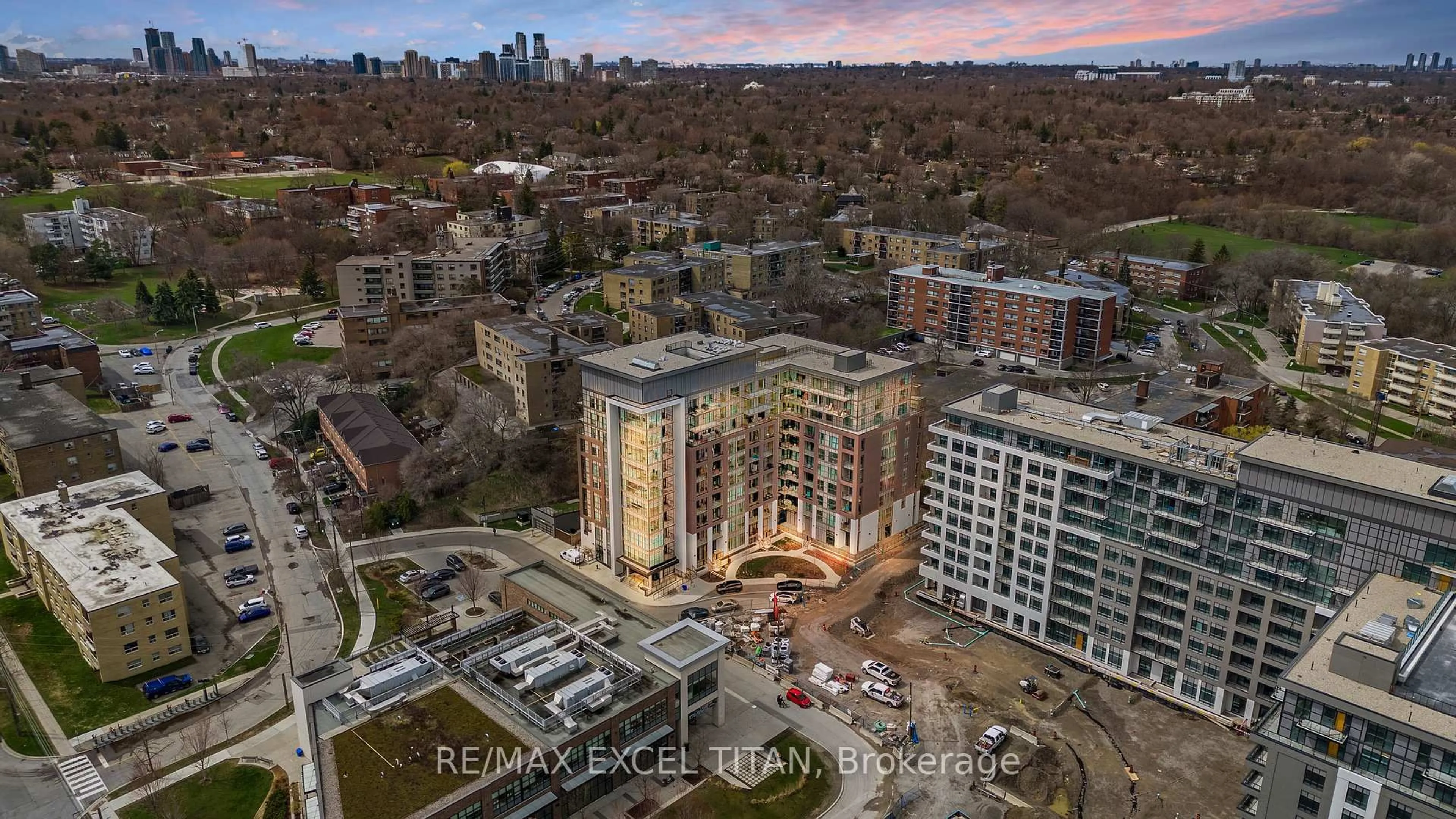 A pic from outside/outdoor area/front of a property/back of a property/a pic from drone, city buildings view from balcony for 25 Neighbourhood Lane #205, Toronto Ontario M8Y 0C4