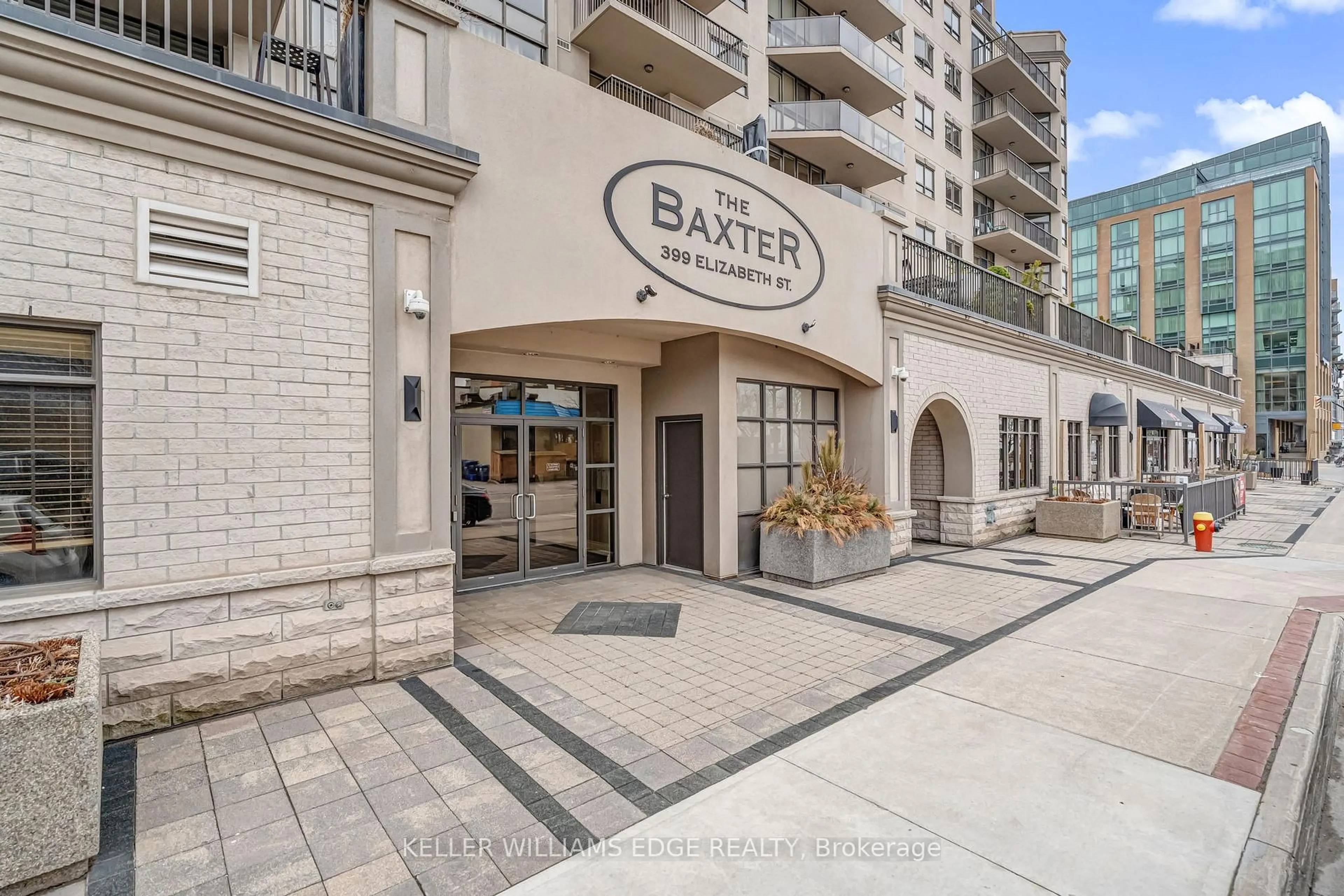 Patio, building for 399 Elizabeth St #506, Burlington Ontario L7R 0A4
