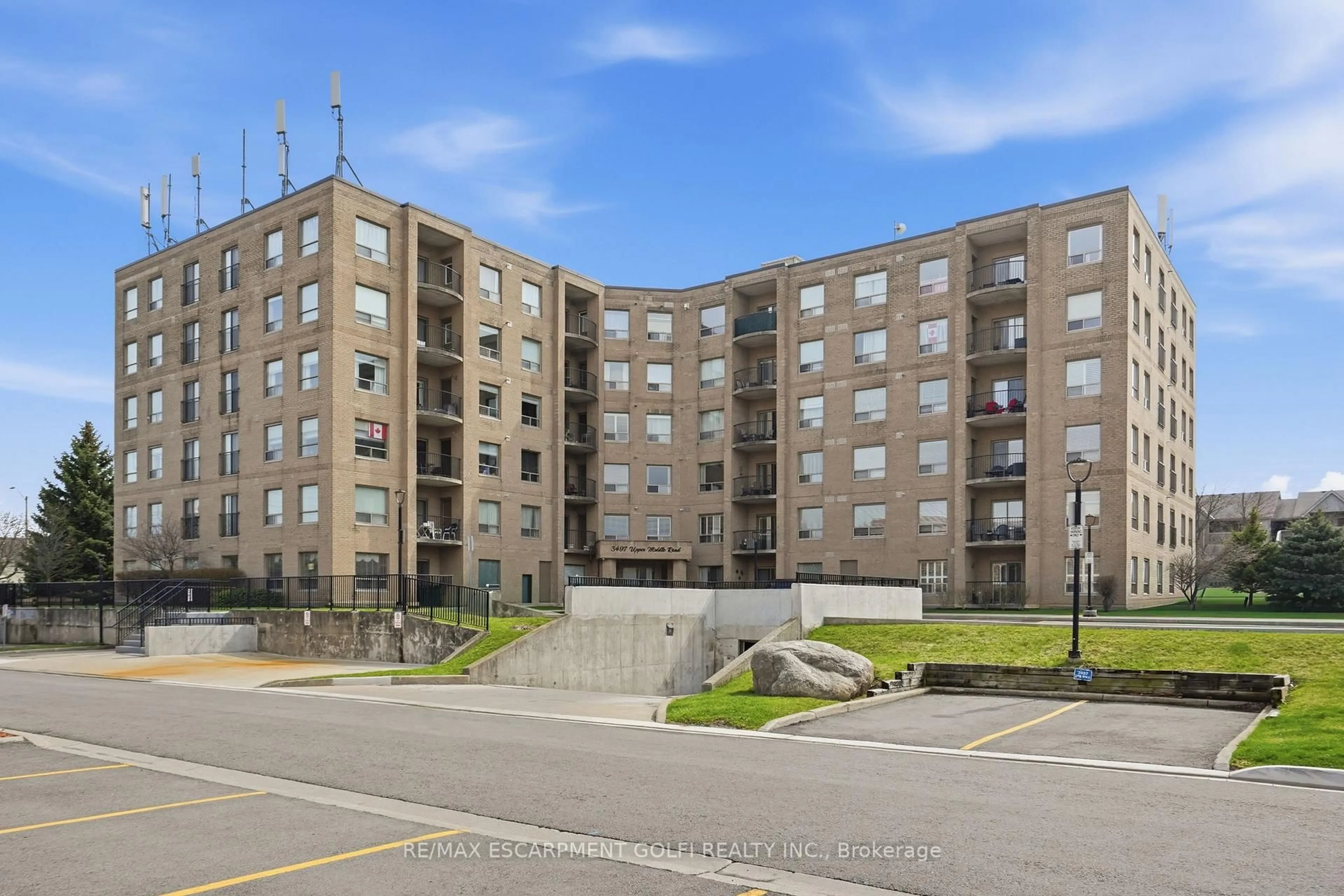 Unknown for 3497 Upper Middle Dr #108, Burlington Ontario L7M 4T6