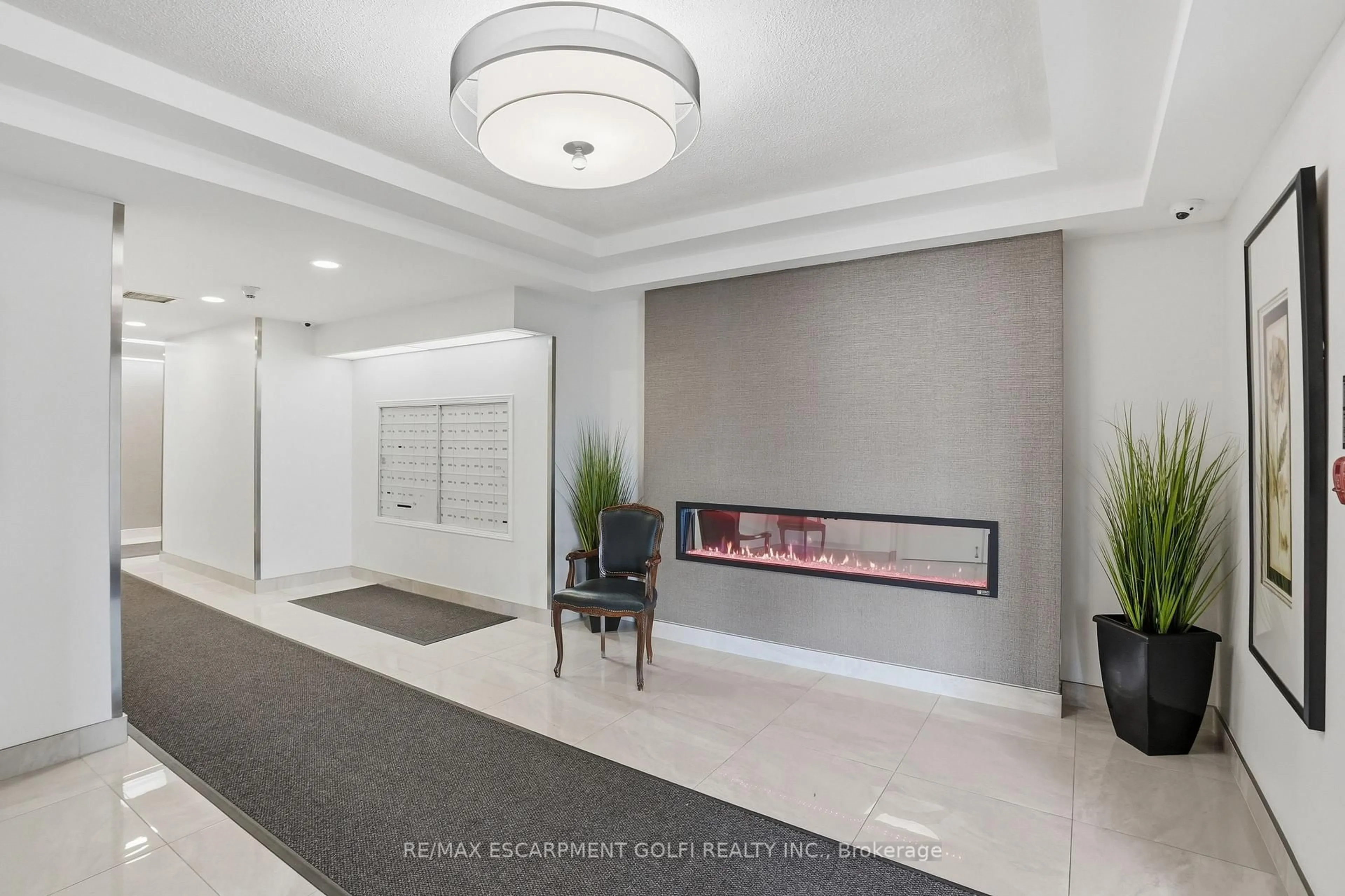 Unknown for 3497 Upper Middle Dr #108, Burlington Ontario L7M 4T6