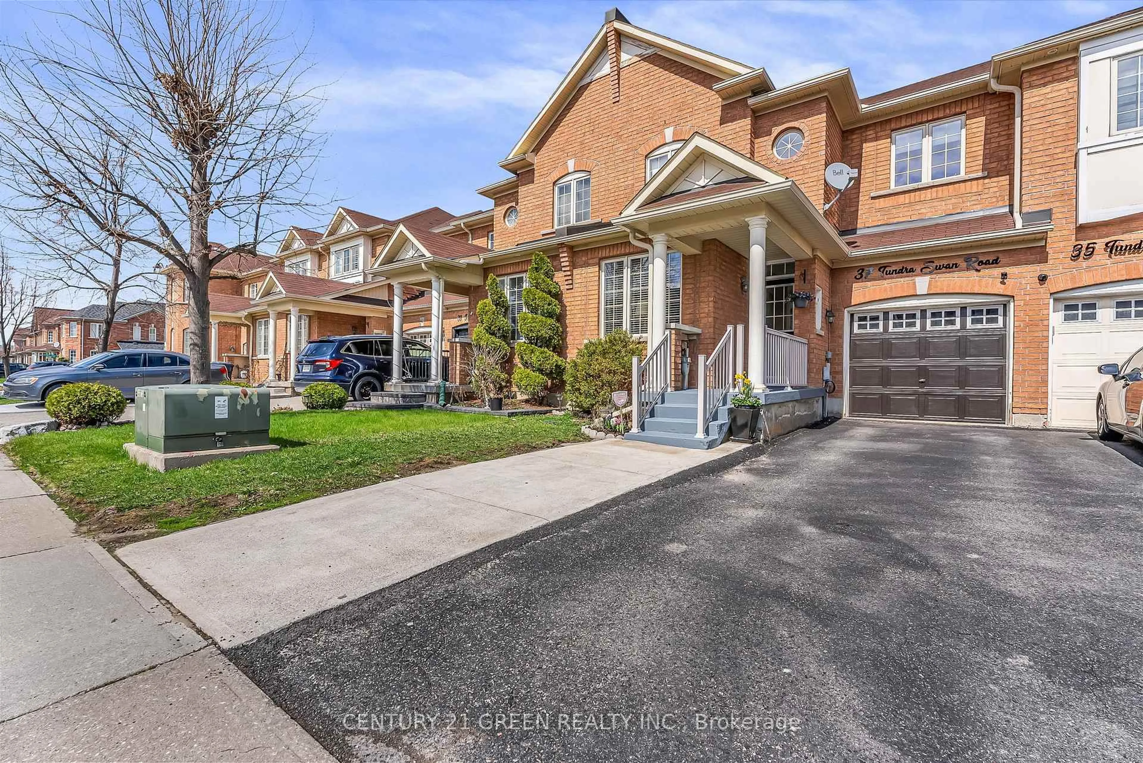 Home with brick exterior material, street for 37 Tundra Swan Rd, Brampton Ontario L6R 3L9