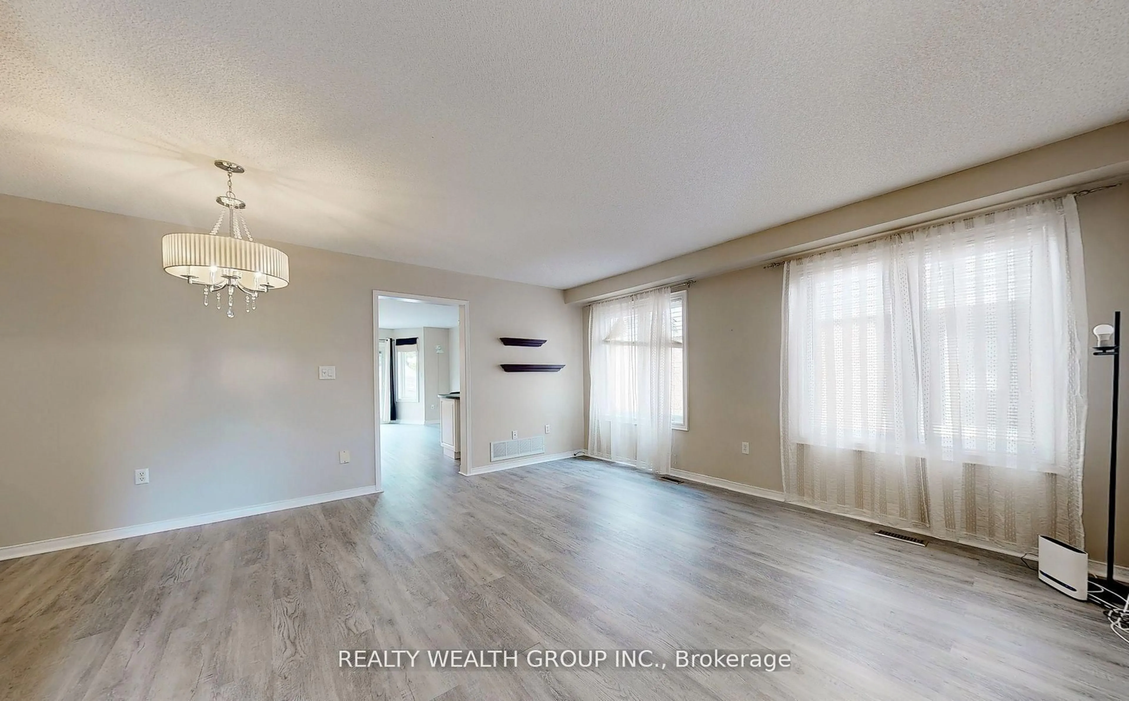 A pic of a room for 11 Birchcliffe Dr, Brampton Ontario L6Z 4T3