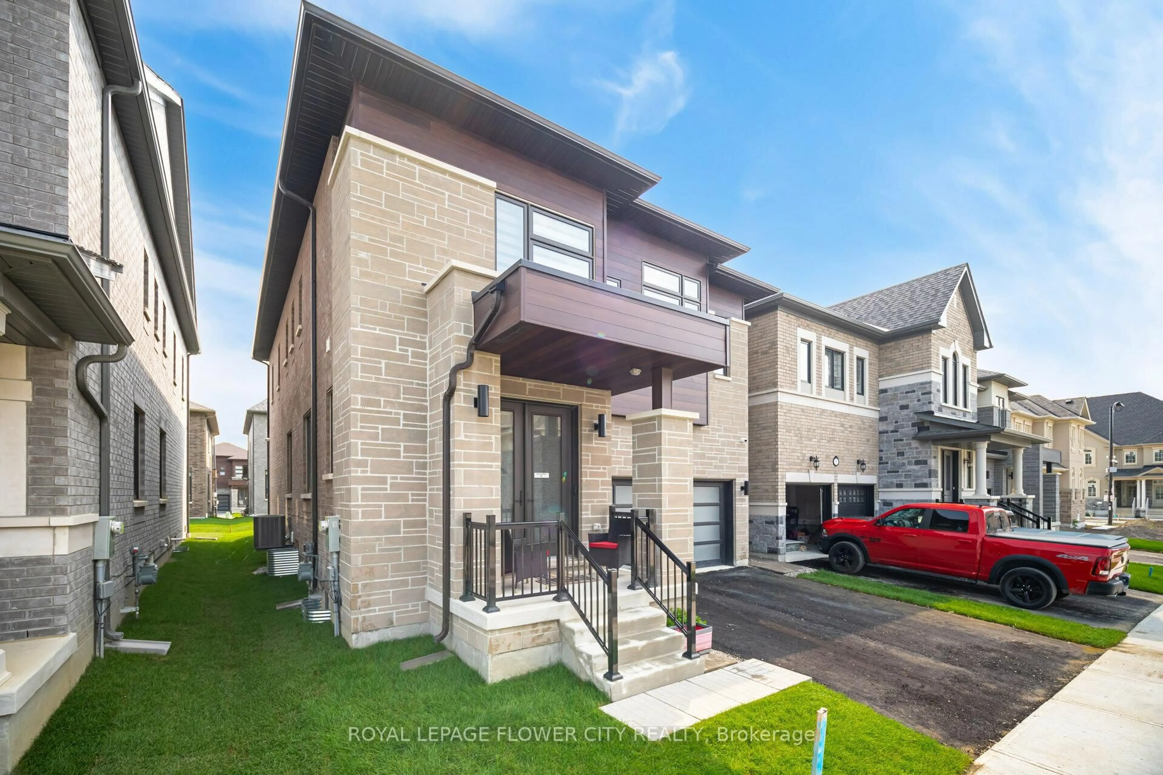 Home with brick exterior material, street for 36 Icon St, Brampton Ontario L6E 4E5