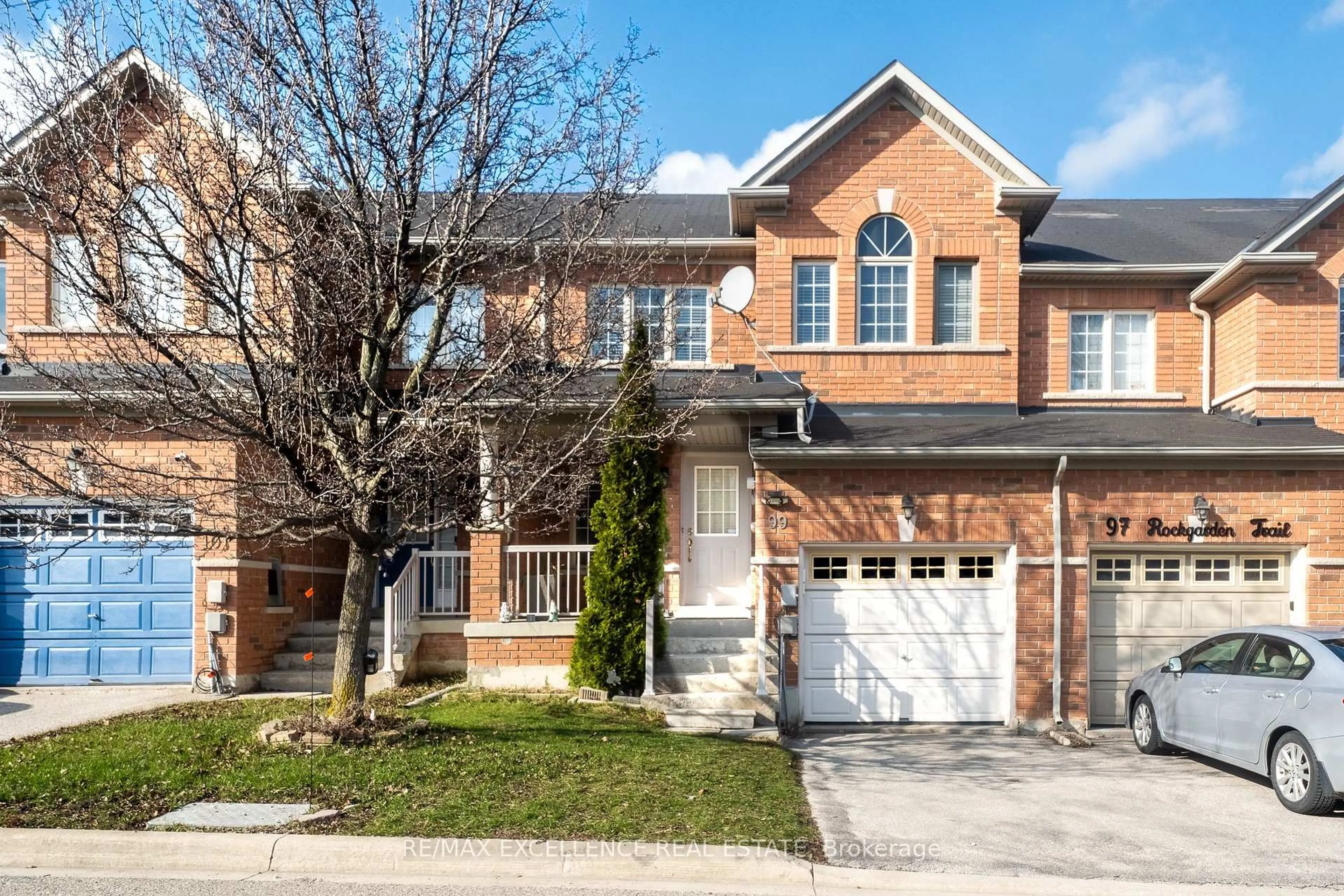 Home with brick exterior material, street for 99 Rockgarden Tr #121, Brampton Ontario L6R 3N1