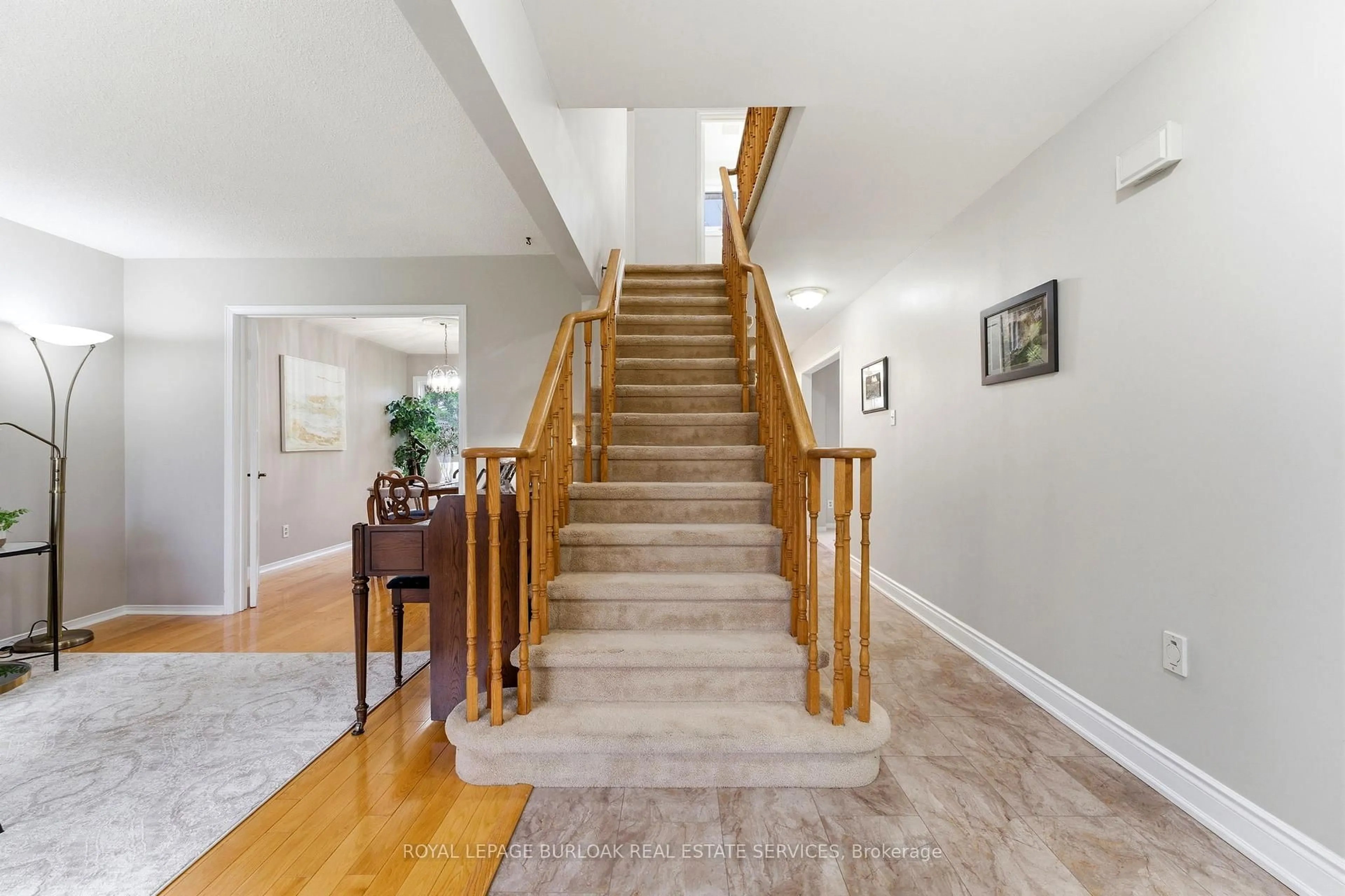 Unknown for 222 Riverview St, Oakville Ontario L6L 5W3