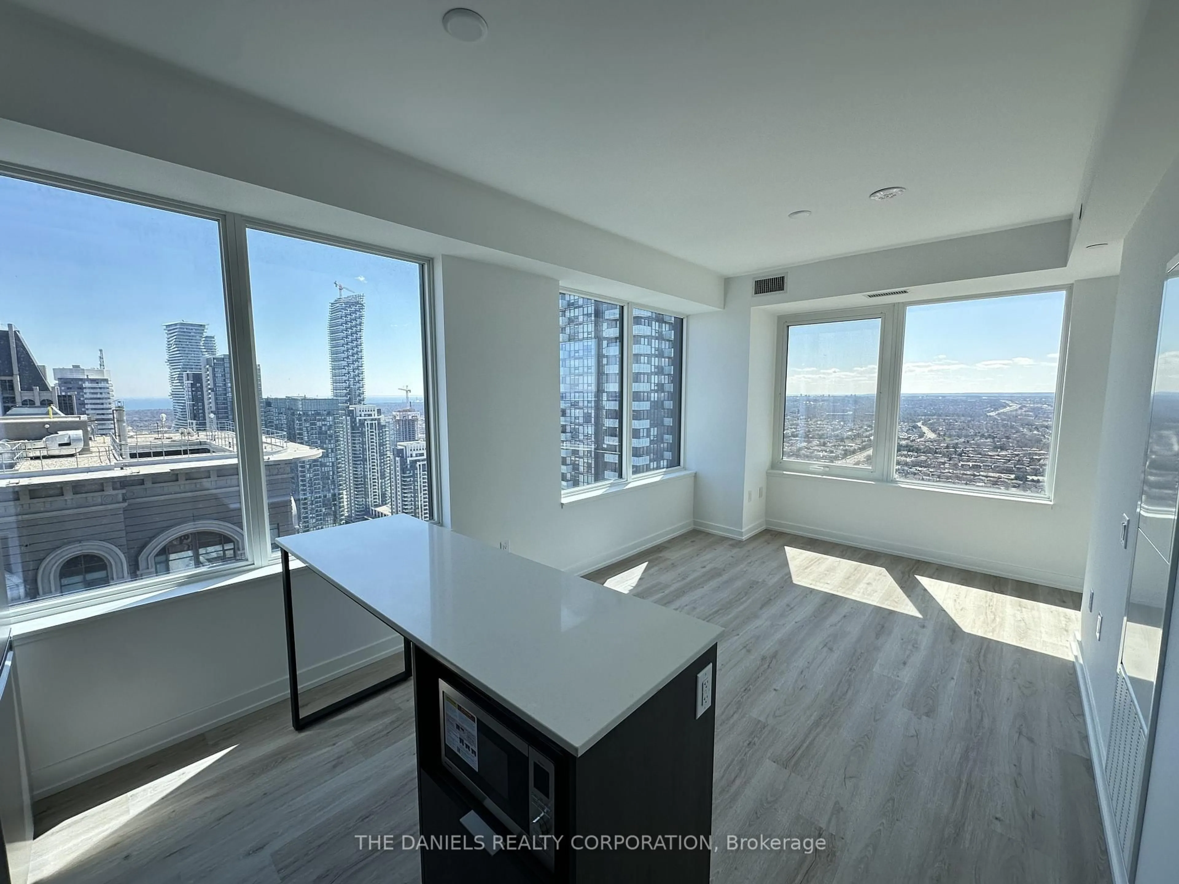A pic of a room for 395 Square One Dr #3908, Mississauga Ontario L5B 0P6