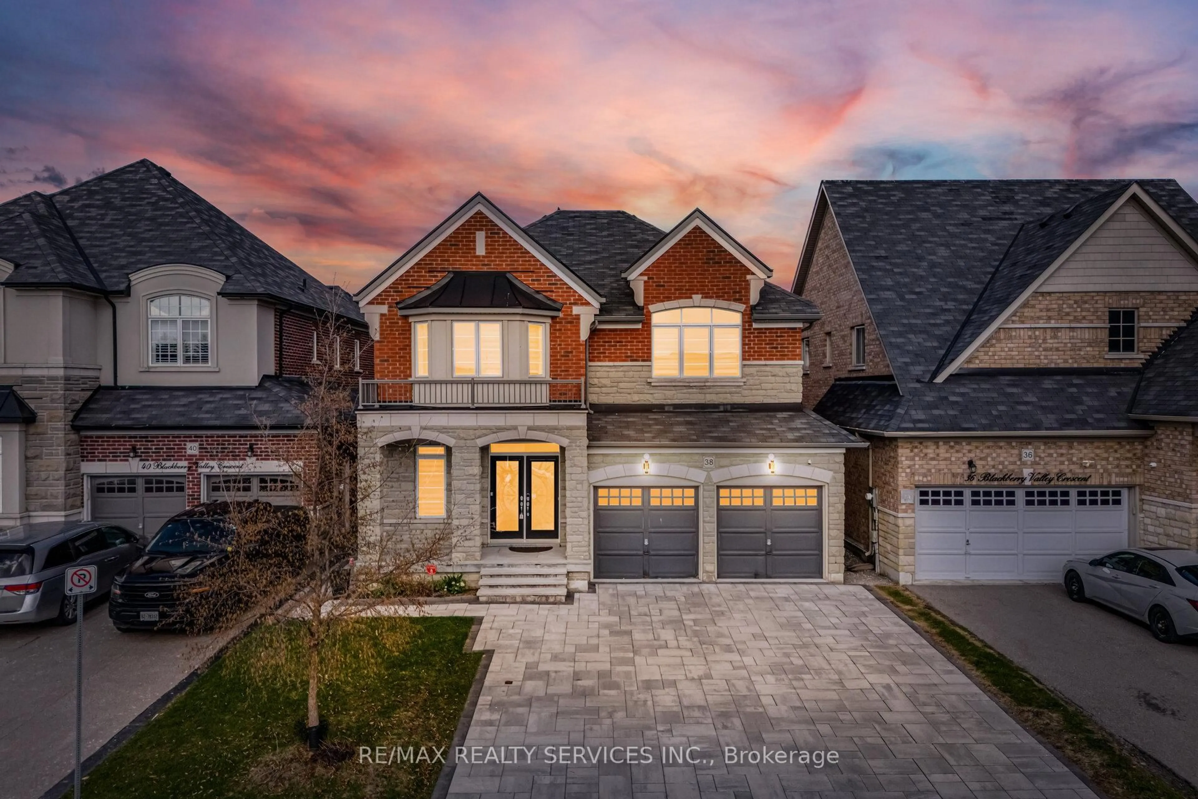 Home with brick exterior material, street for 38 Blackberry Valley Cres, Caledon Ontario L7C 3Z9