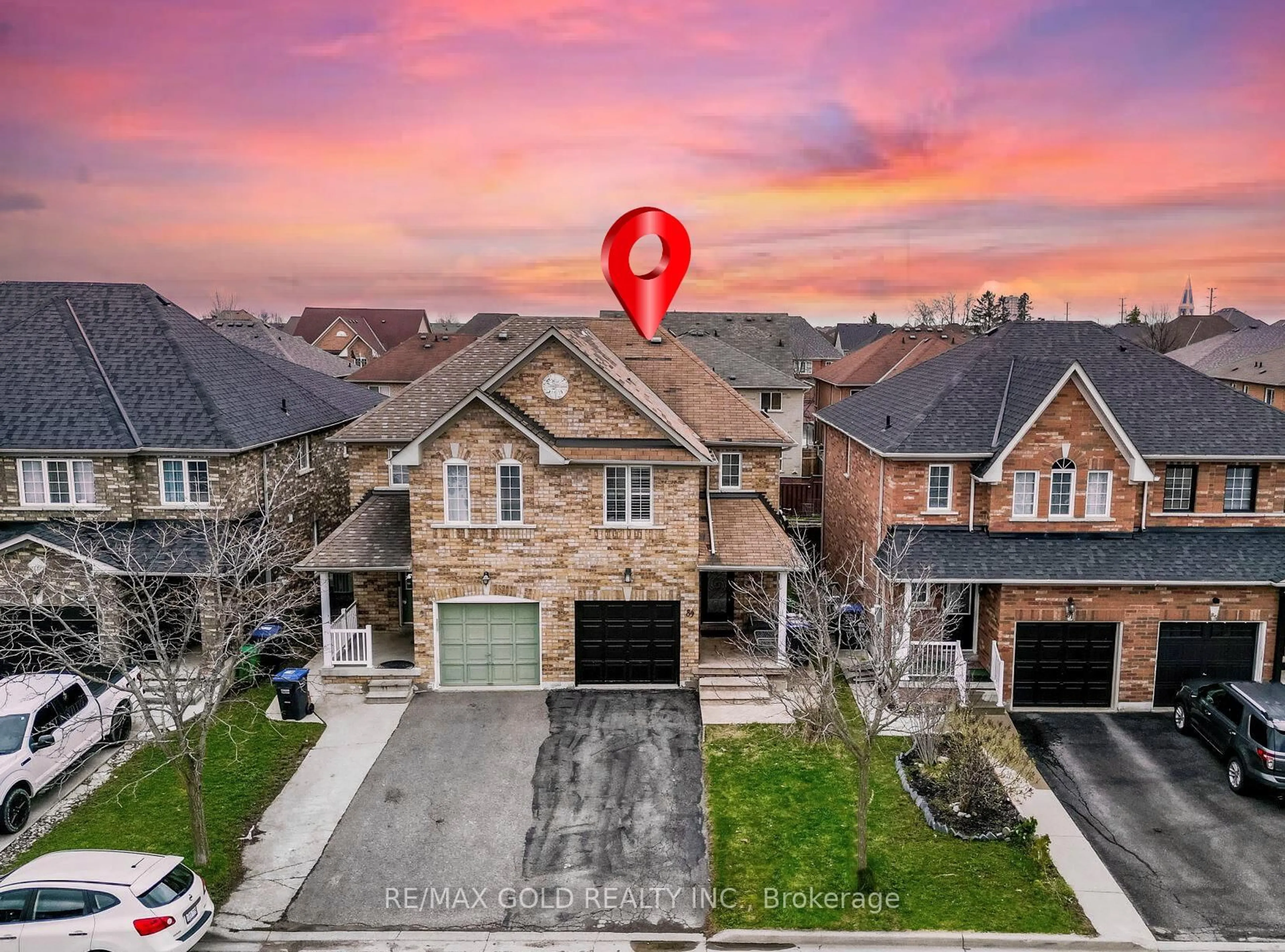 A pic from outside/outdoor area/front of a property/back of a property/a pic from drone, street for 89 Cadillac Cres, Brampton Ontario L7A 3B4