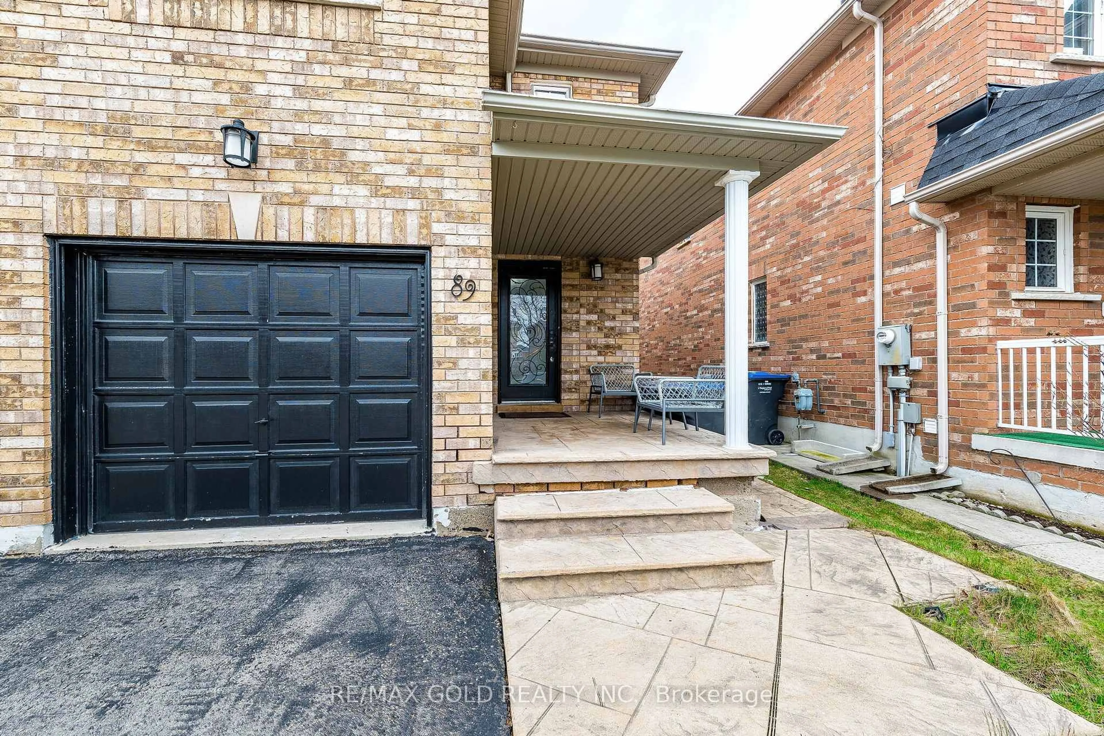 Home with brick exterior material, street for 89 Cadillac Cres, Brampton Ontario L7A 3B4