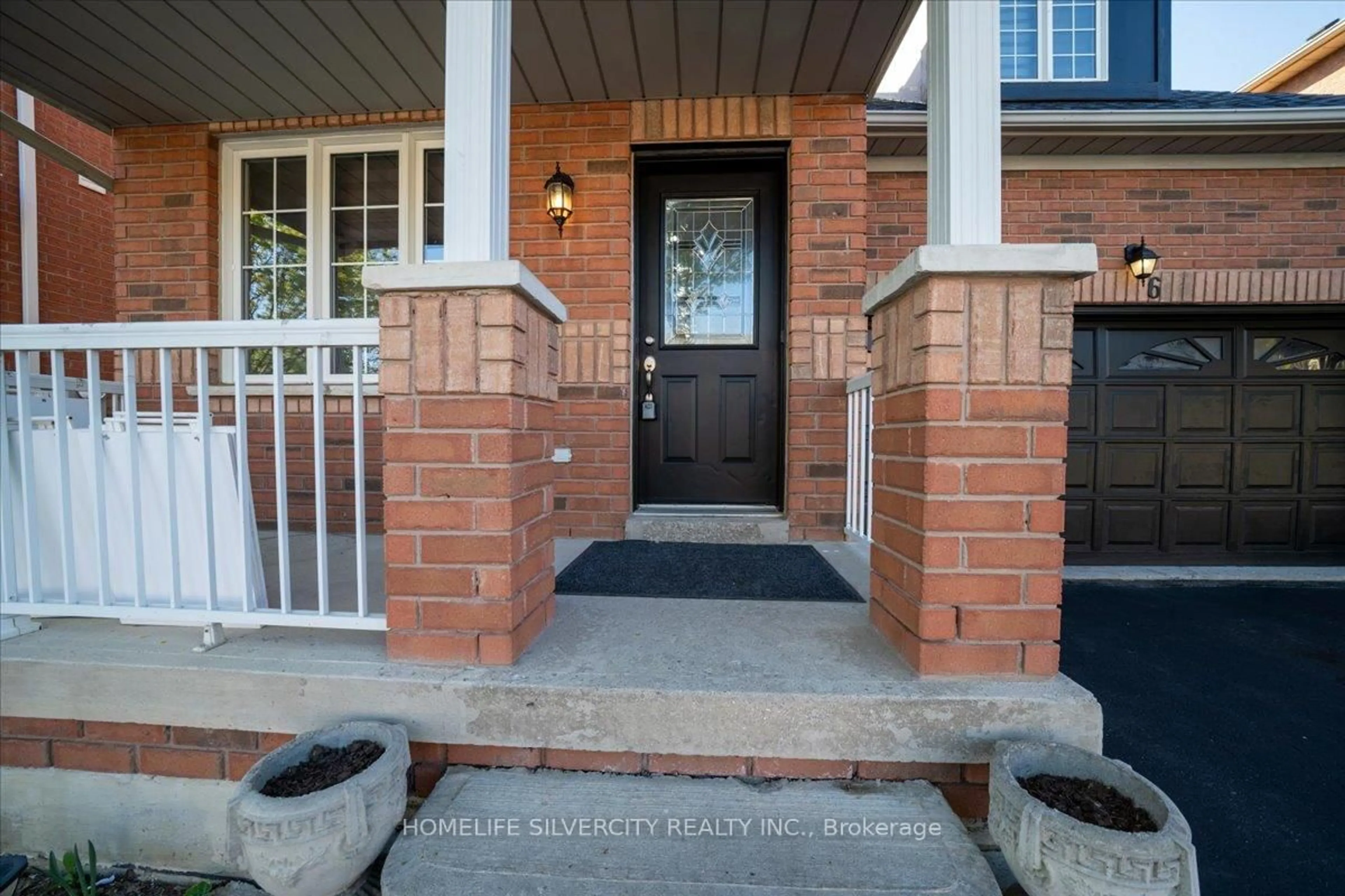 Unknown for 6 Bentgrass Lane, Brampton Ontario L7A 3K2