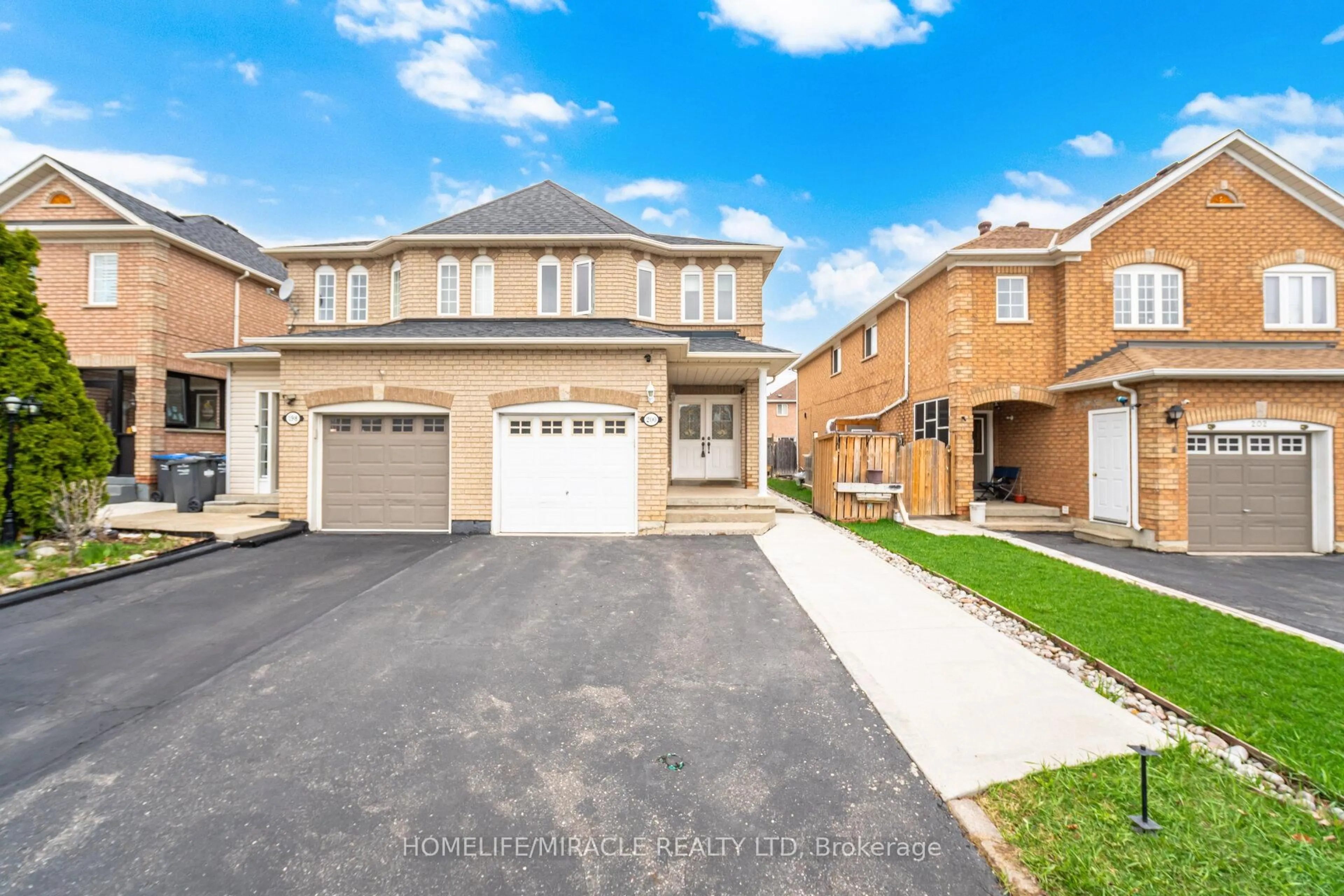 Unknown for 200 Tiller Tr, Brampton Ontario L6X 4T1