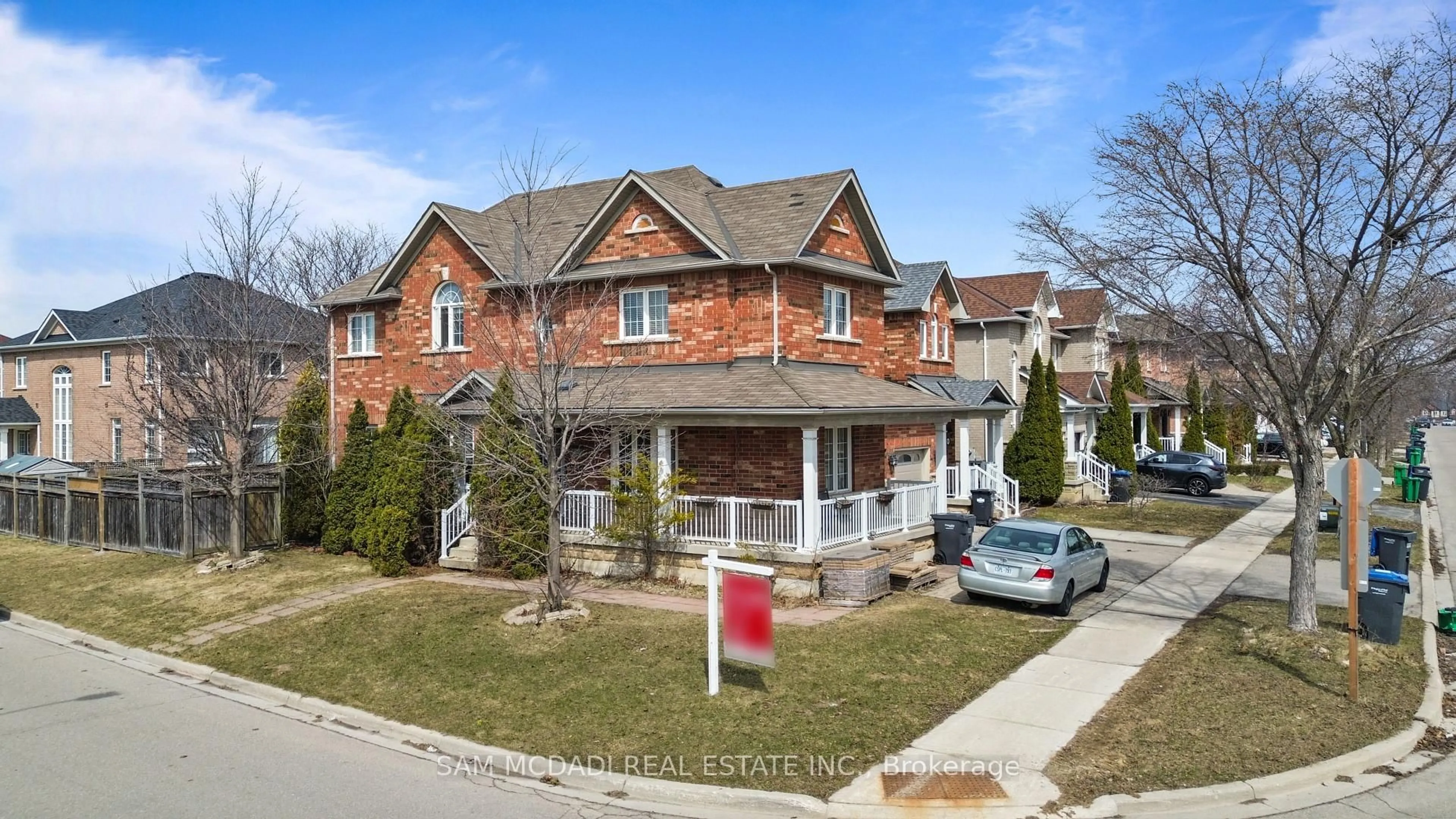Home with brick exterior material, street for 5625 Passion Flower Blvd, Mississauga Ontario L5M 7N2