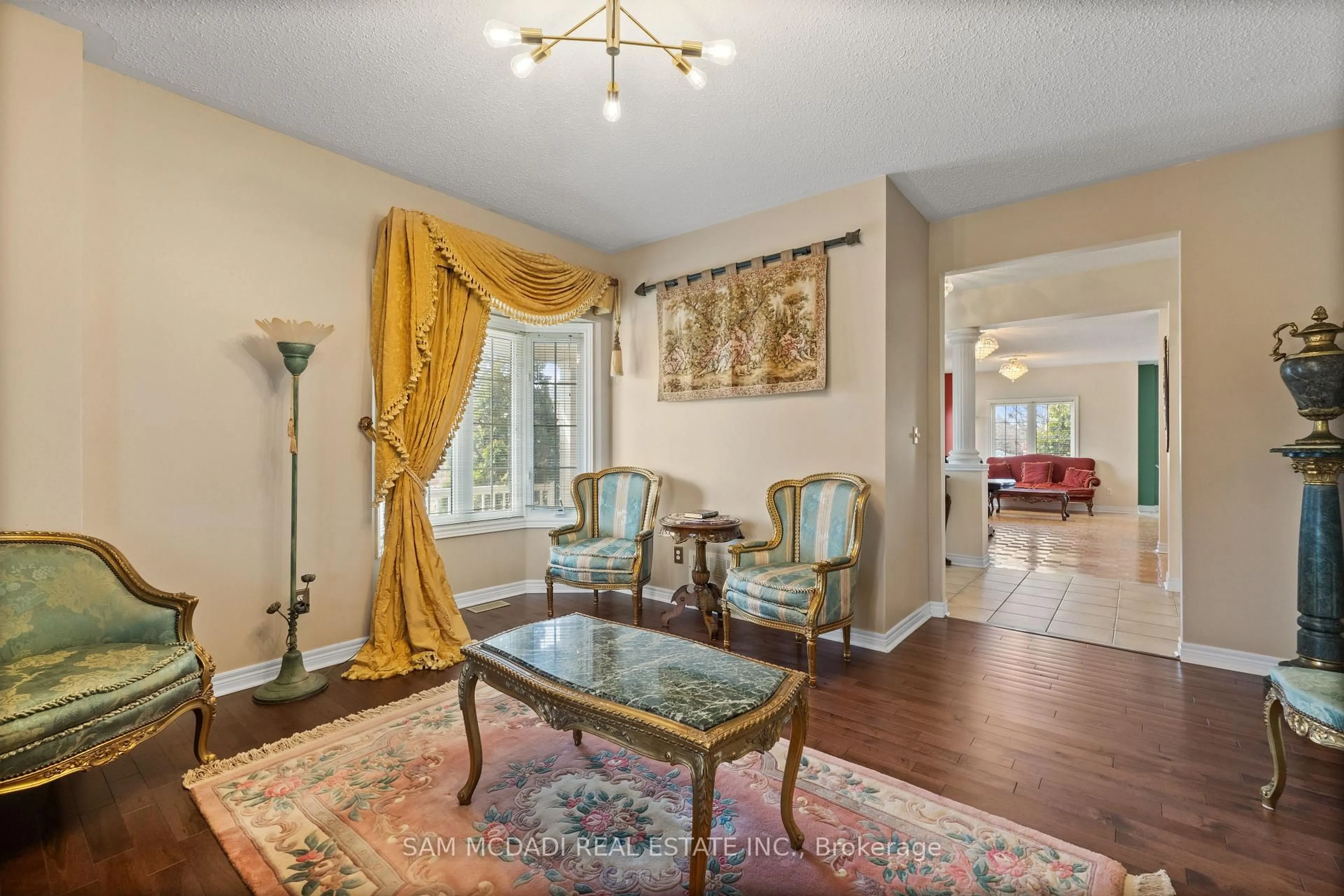 Unknown for 5625 Passion Flower Blvd, Mississauga Ontario L5M 7N2