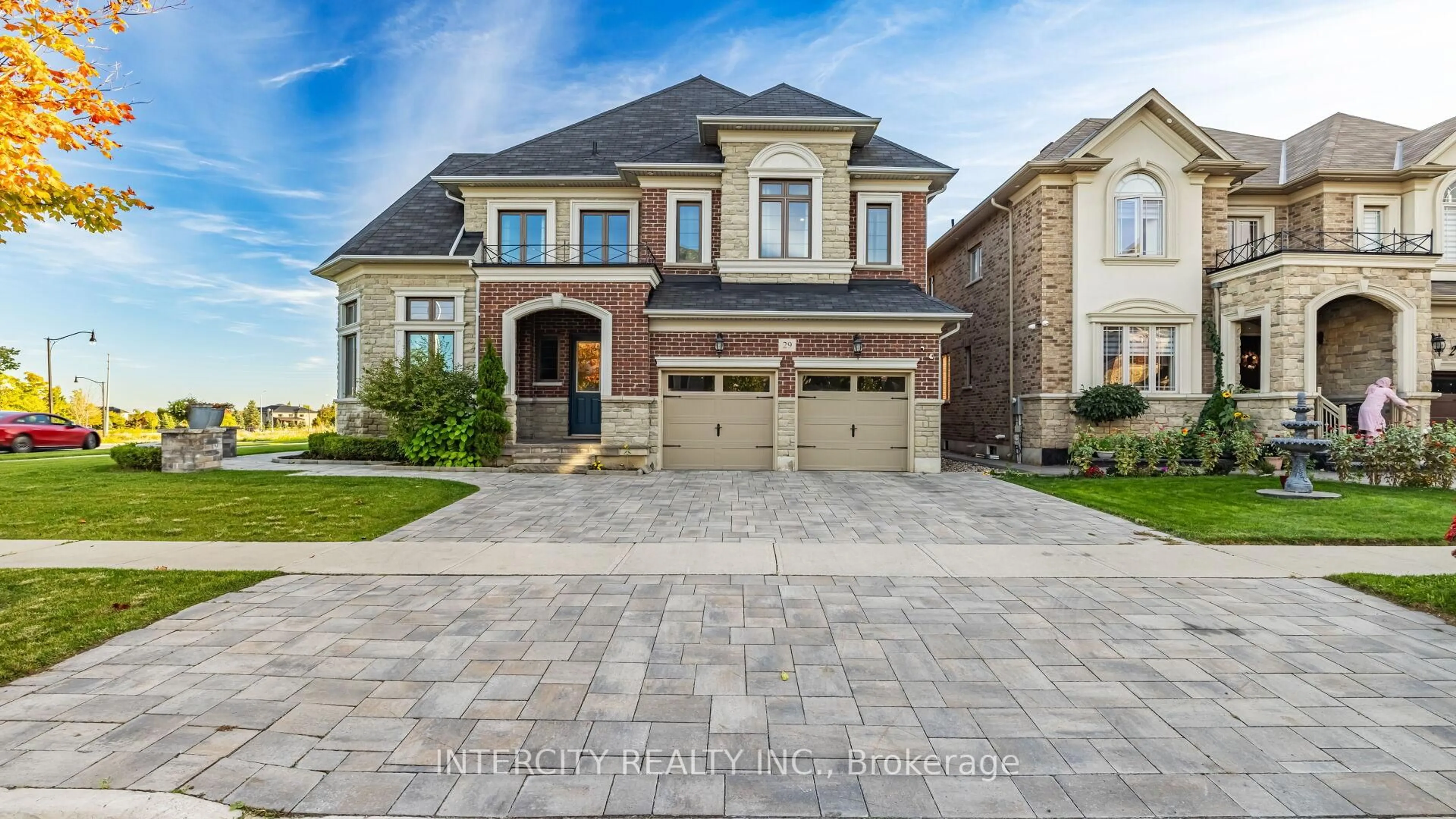 Home with brick exterior material, street for 29 Chiming Rd, Brampton Ontario L6P 4E1