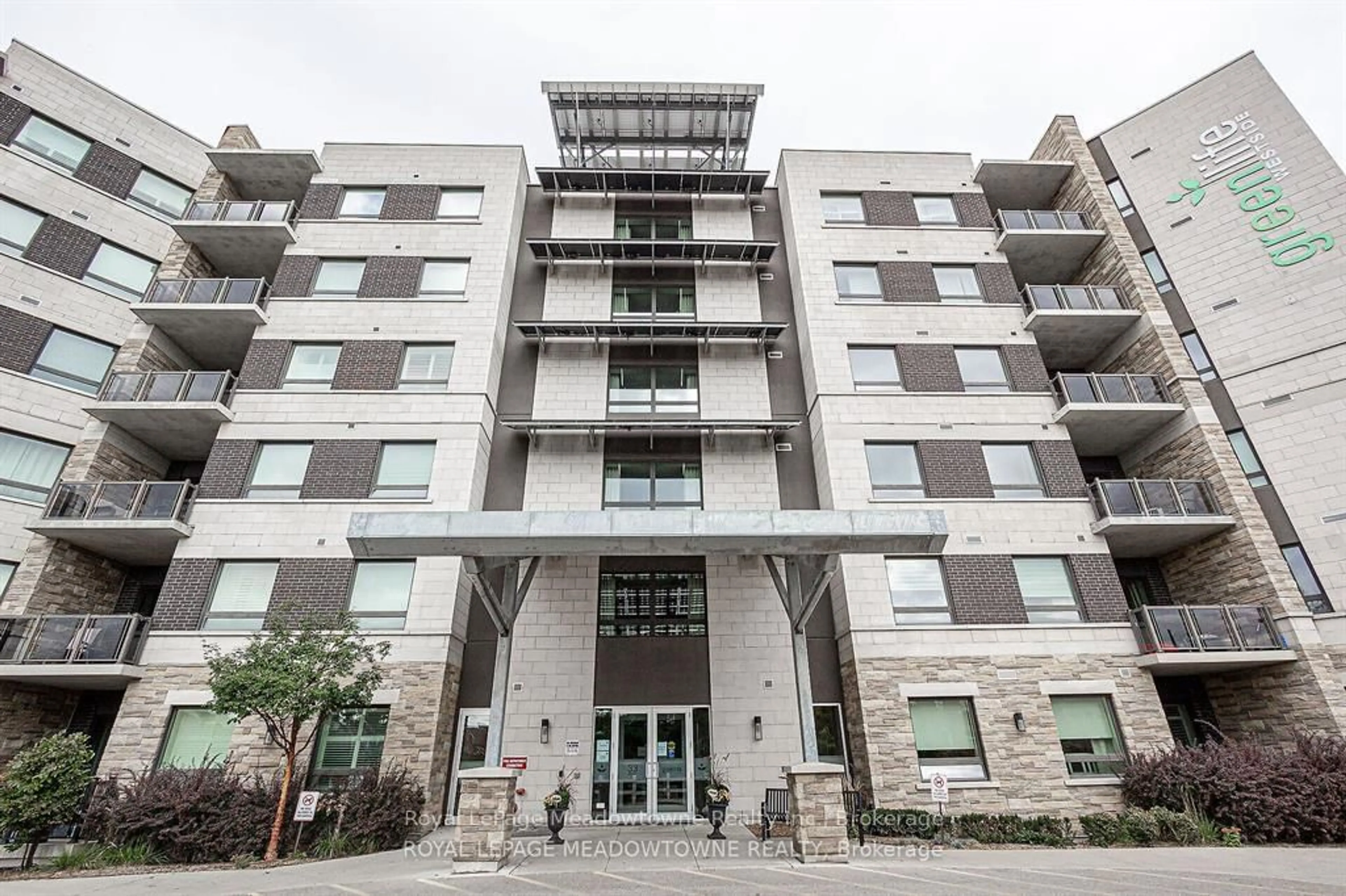 Unknown for 33 Whitmer St #109, Milton Ontario L9T 8P9