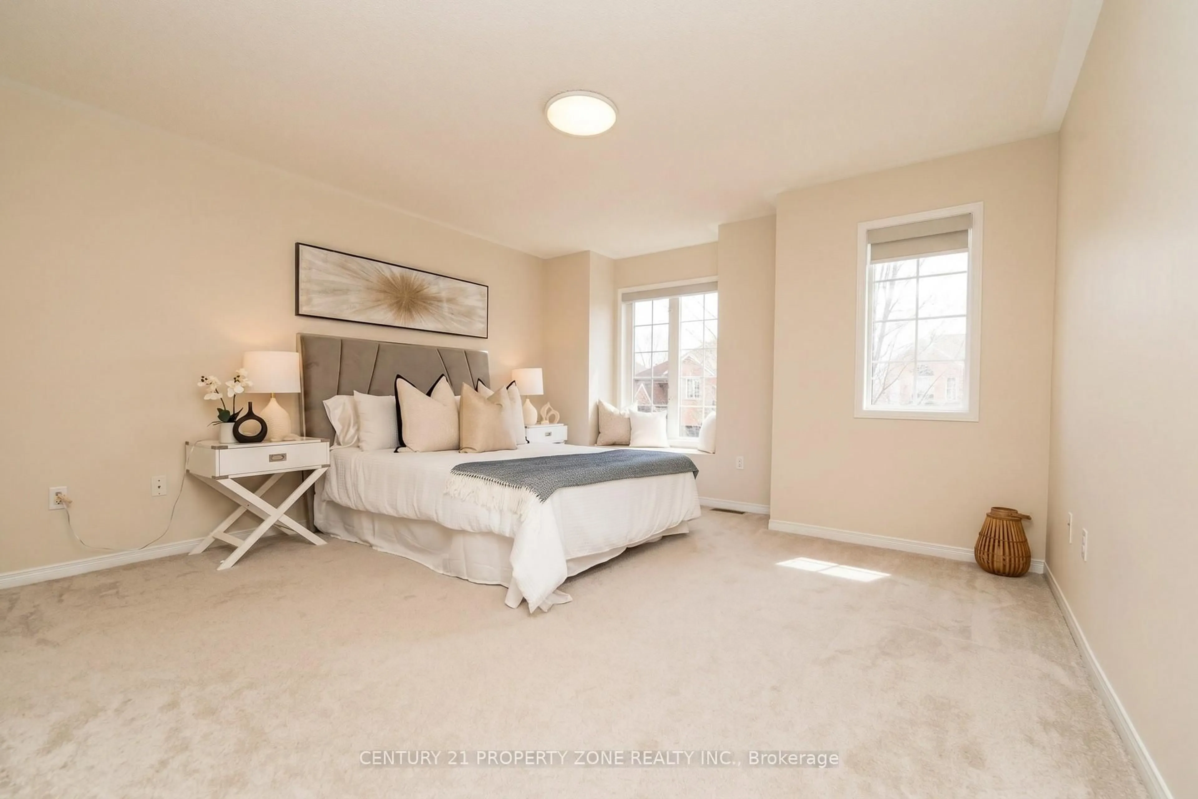 Bedroom with bed, unknown for 3809 Talias Cres, Mississauga Ontario L5M 6L5