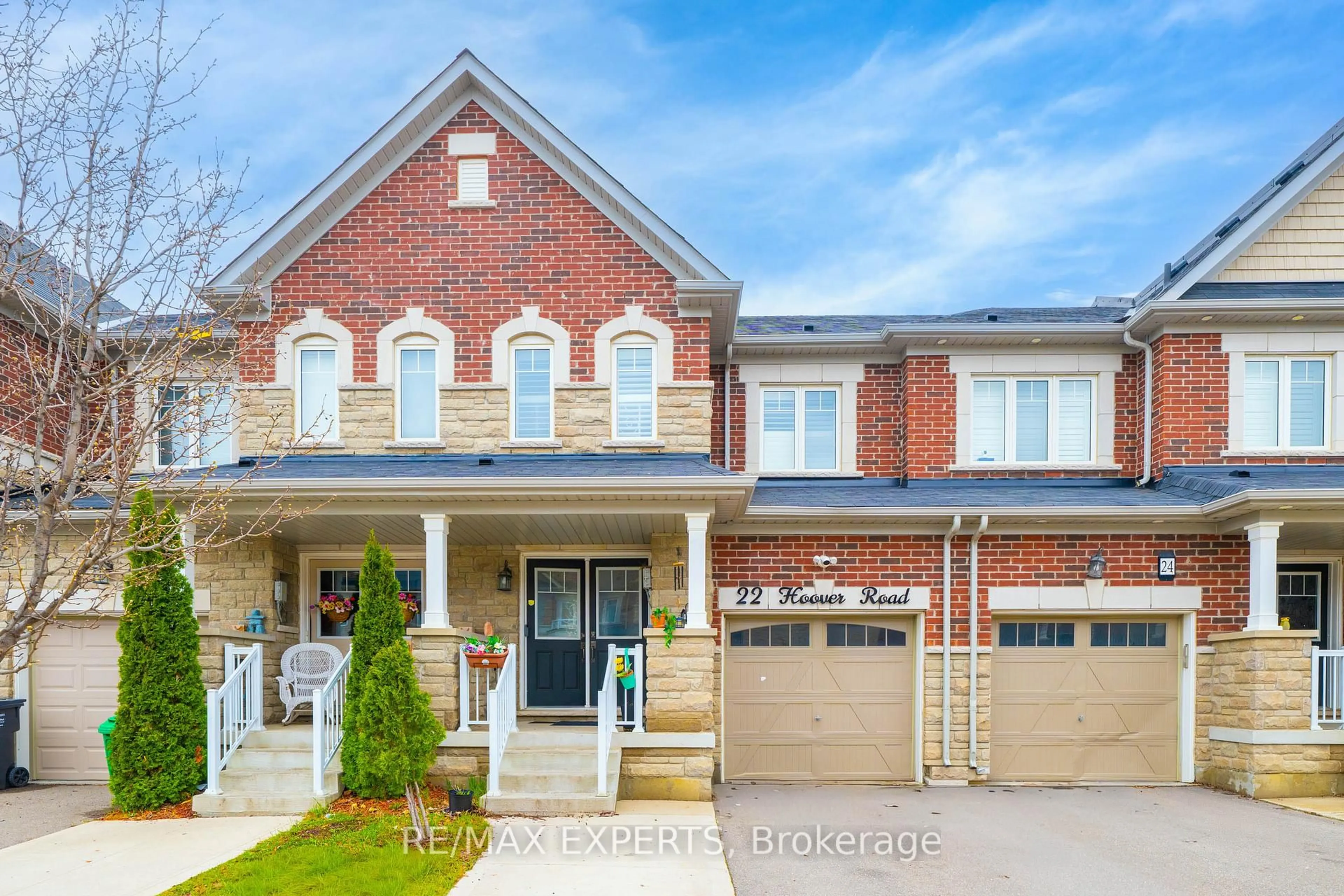 Home with brick exterior material, street for 22 Hoover Rd, Brampton Ontario L7A 4L2