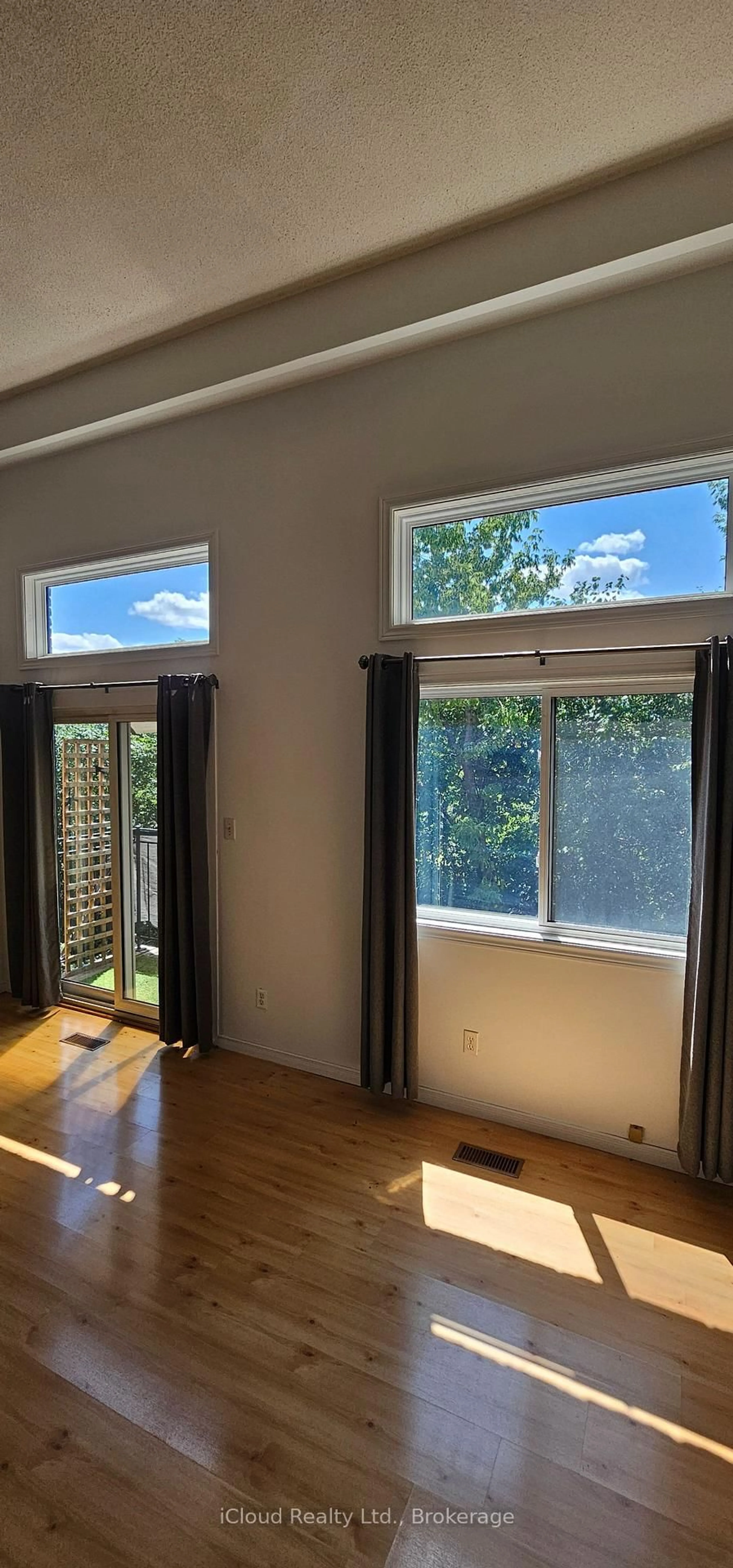 A pic of a room for 36 Dawson Cres #36, Brampton Ontario L6V 3M5