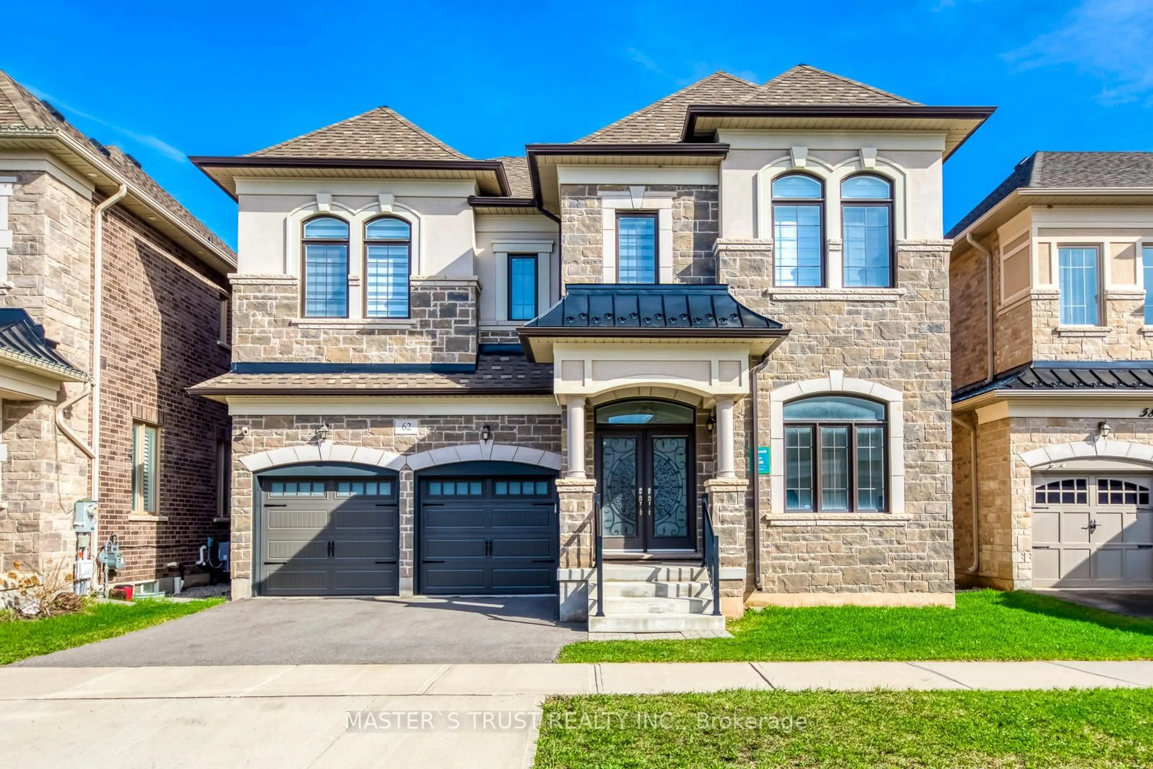 Home with brick exterior material, street for 62 Merlin St, Oakville Ontario L6H 0Z4