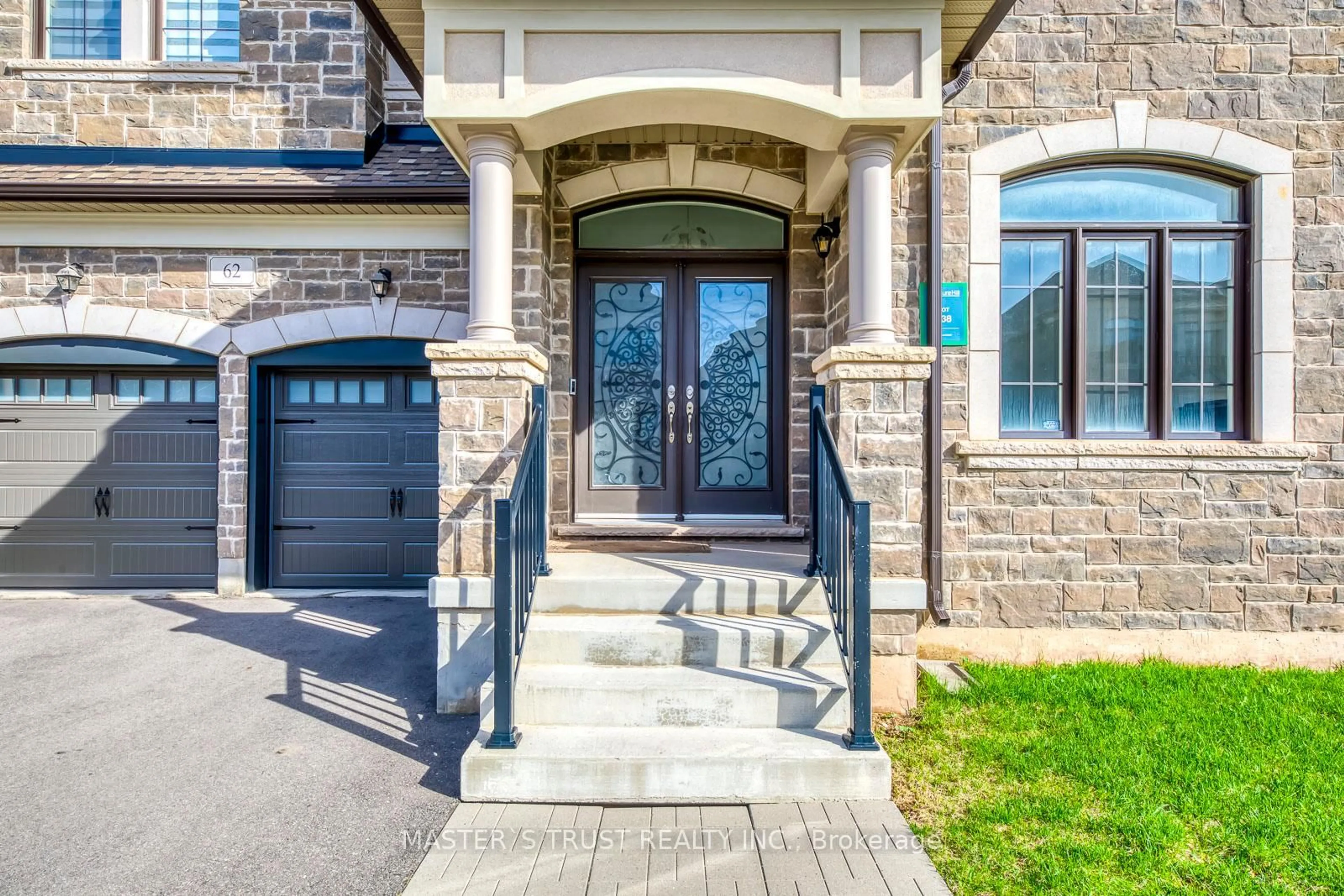 Unknown for 62 Merlin St, Oakville Ontario L6H 0Z4