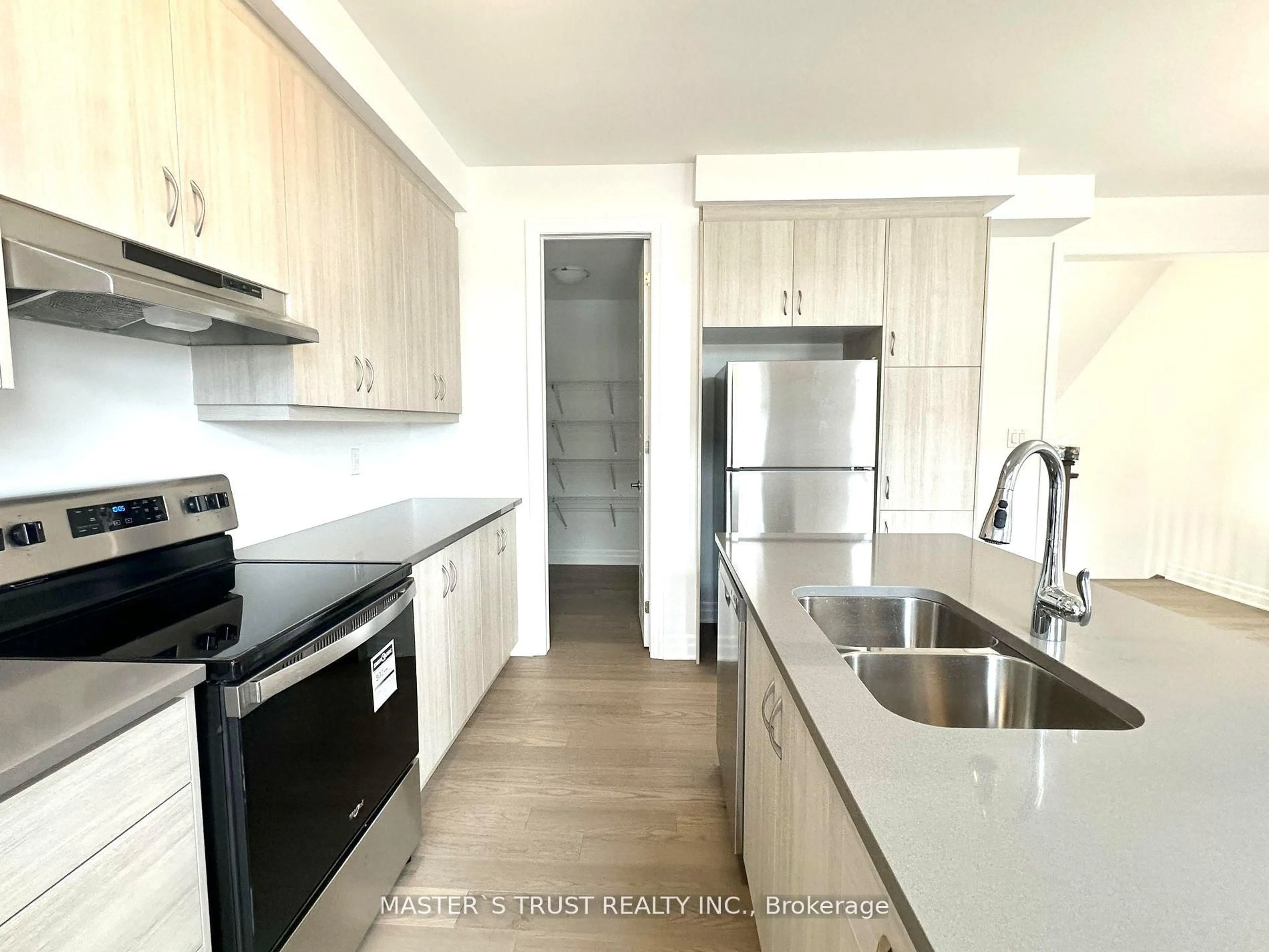 Unknown for 1415 William Halton Pkwy, Oakville Ontario L6M 5N8