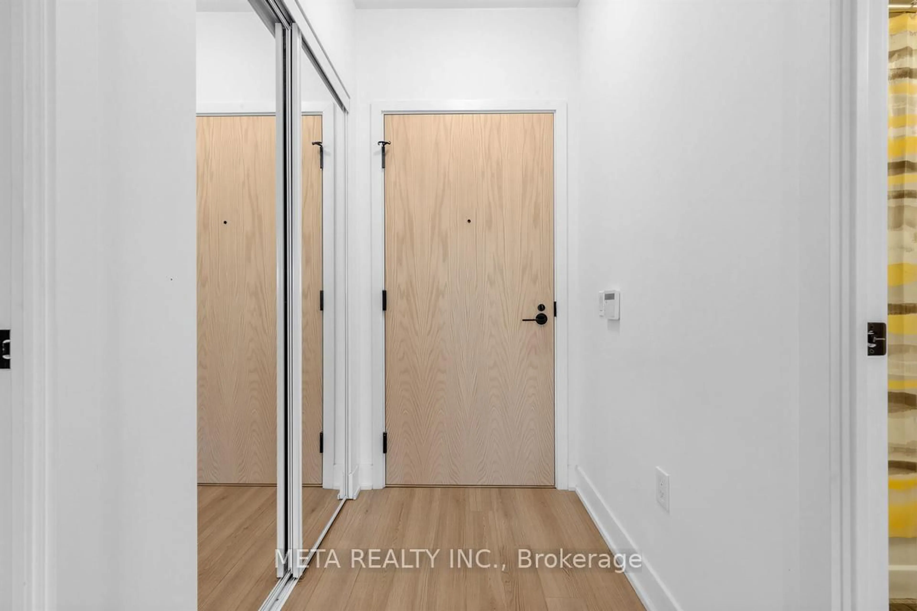 Indoor entryway for 50 George Butchart Dr #108, Toronto Ontario M3K 0C9