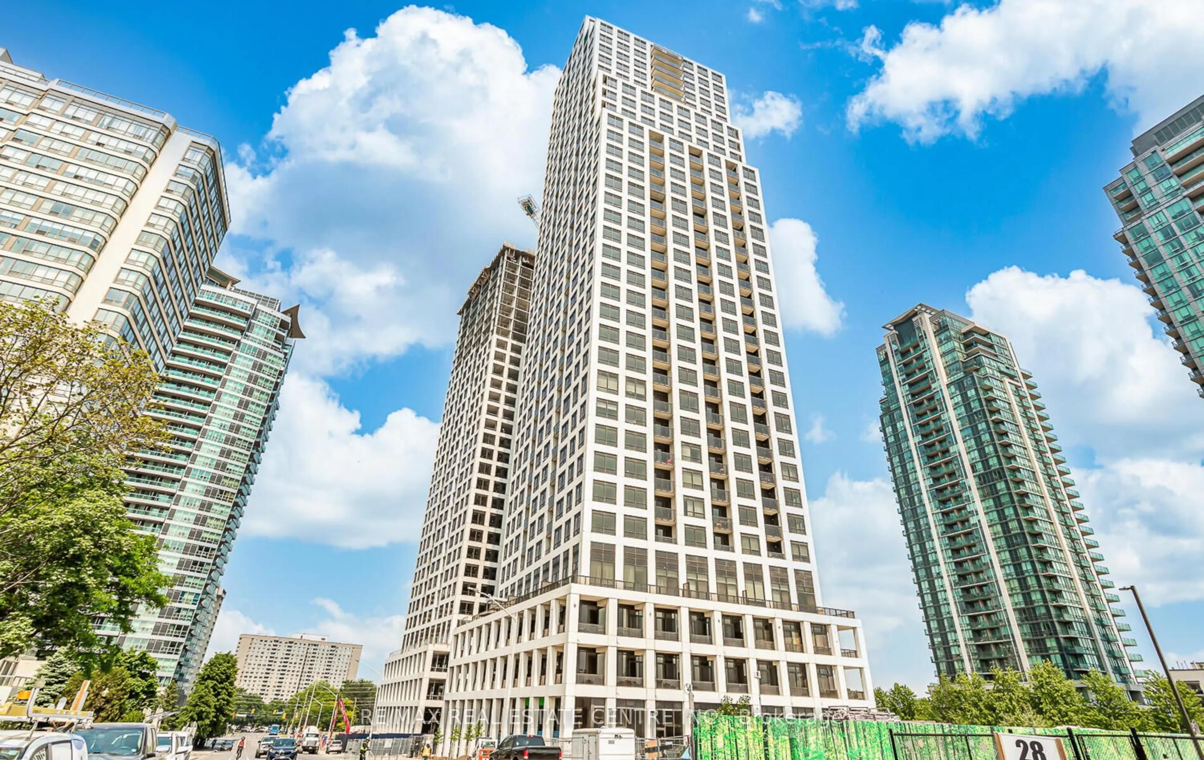 Unknown for 36 Elm Dr #1610, Mississauga Ontario L5B 1L9