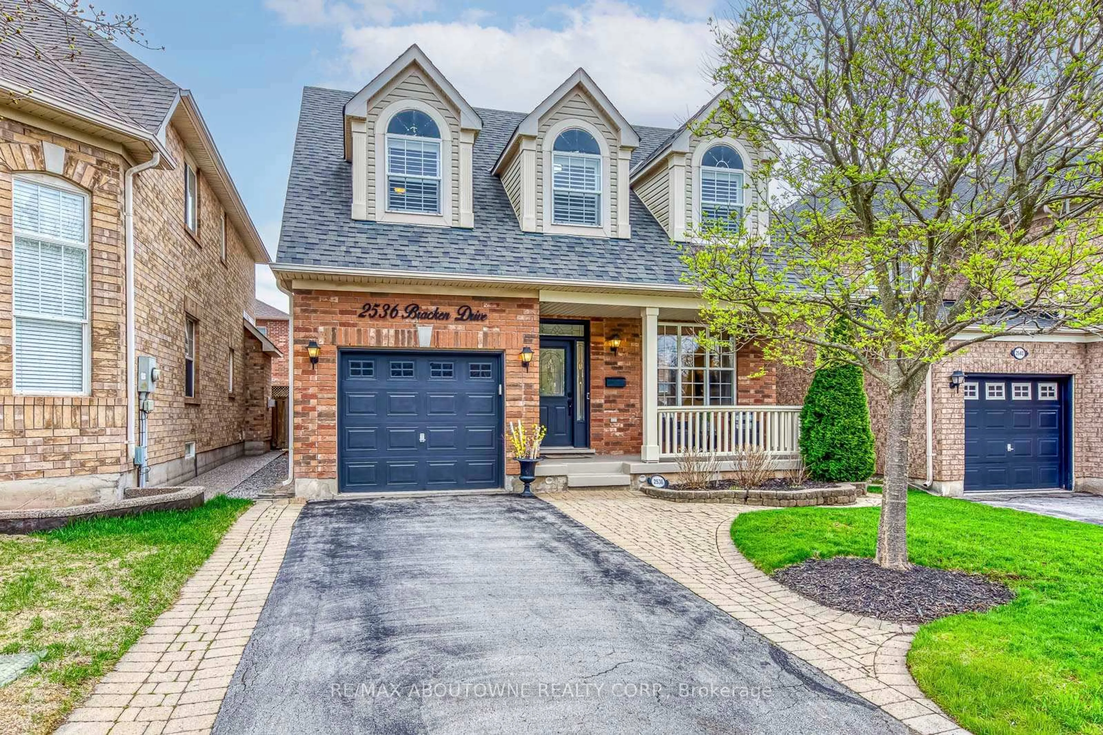 Home with brick exterior material, street for 2536 Bracken Dr, Oakville Ontario L6M 4R7