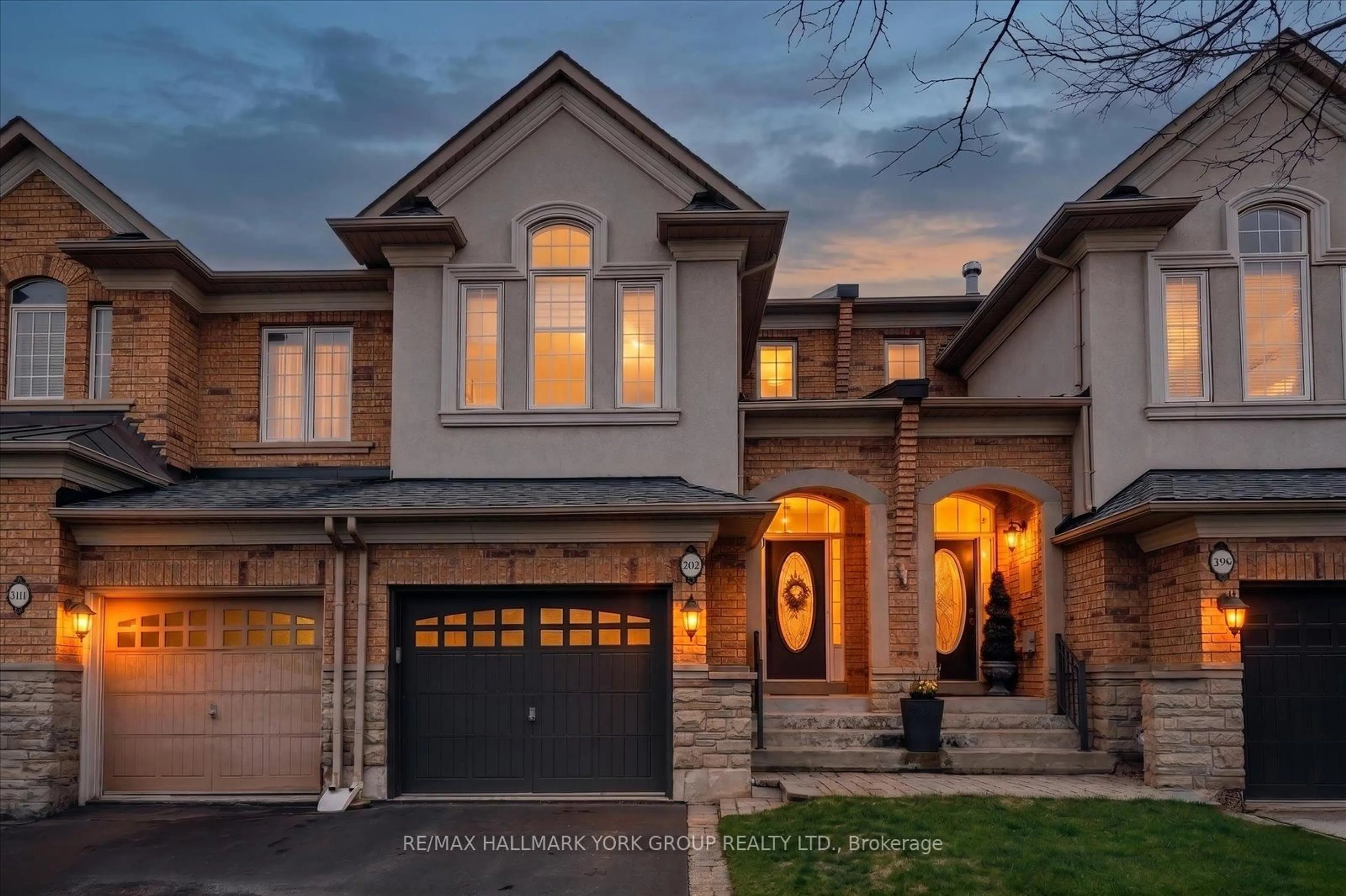 Home with brick exterior material, street for 202 Duskywing Way, Oakville Ontario L6L 6X4