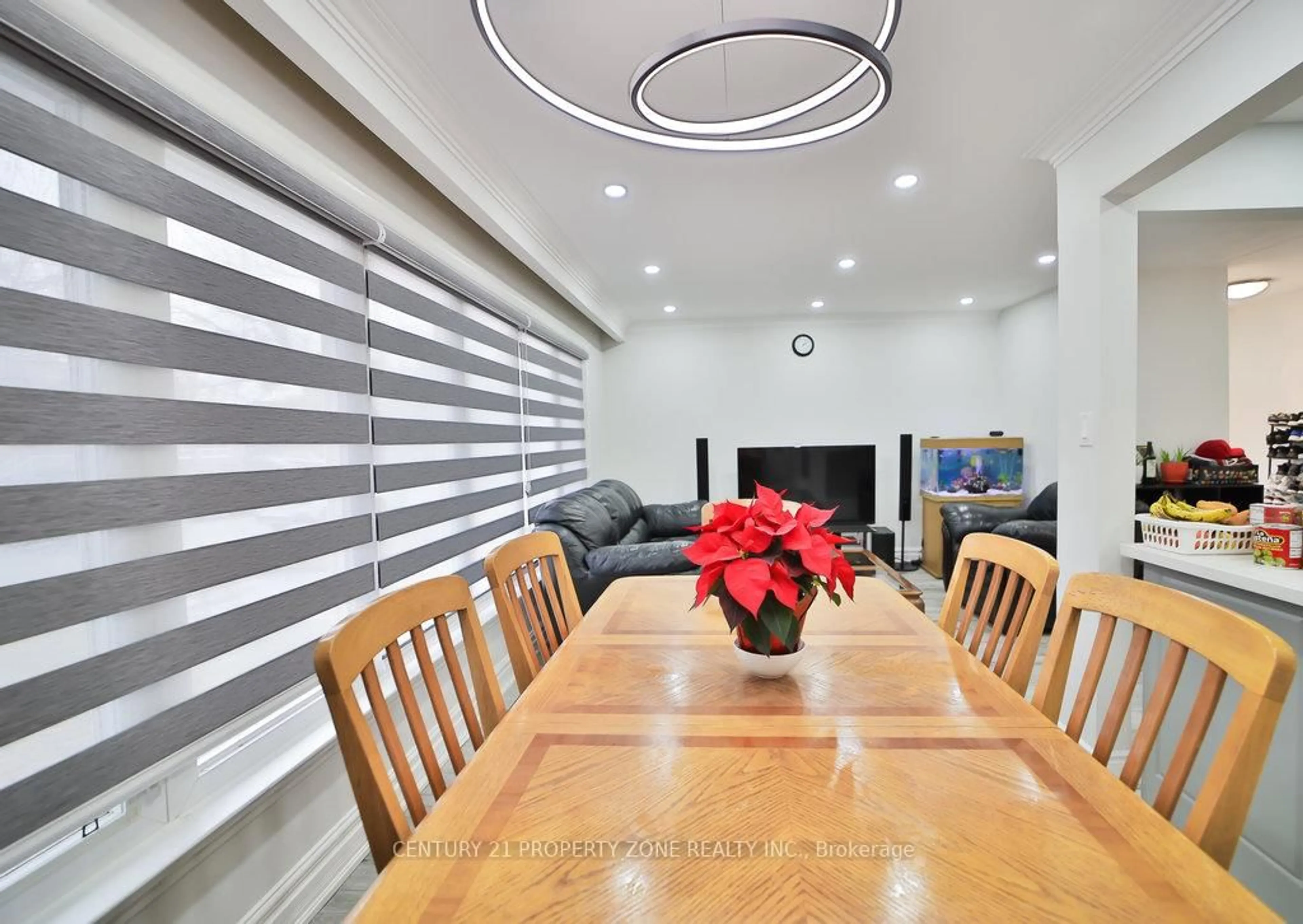 Dining room, wood/laminate floor for 47 Brisco St, Brampton Ontario L6V 1X1