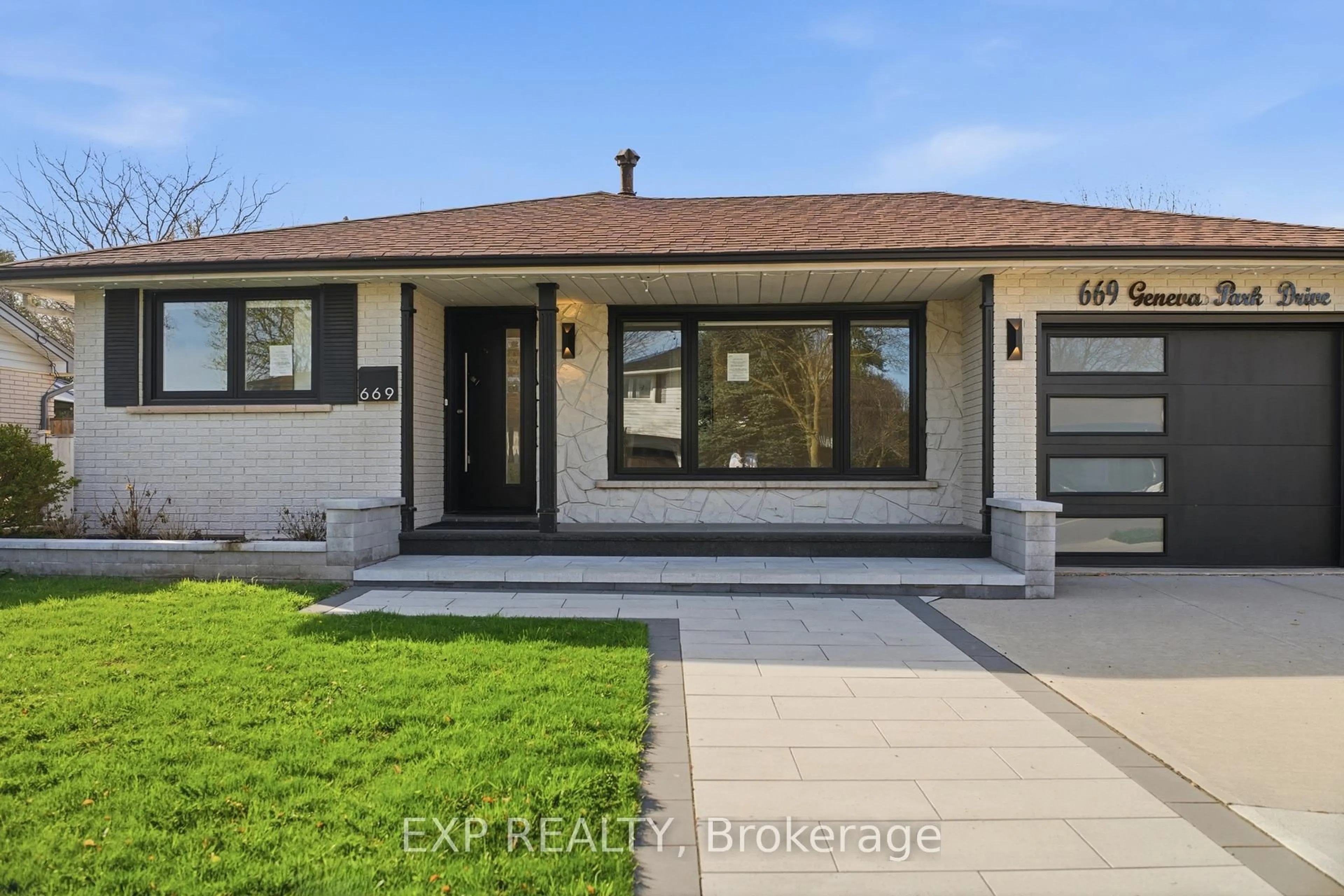 Home with brick exterior material, street for 669 Geneva Park Dr, Burlington Ontario L7N 3C2