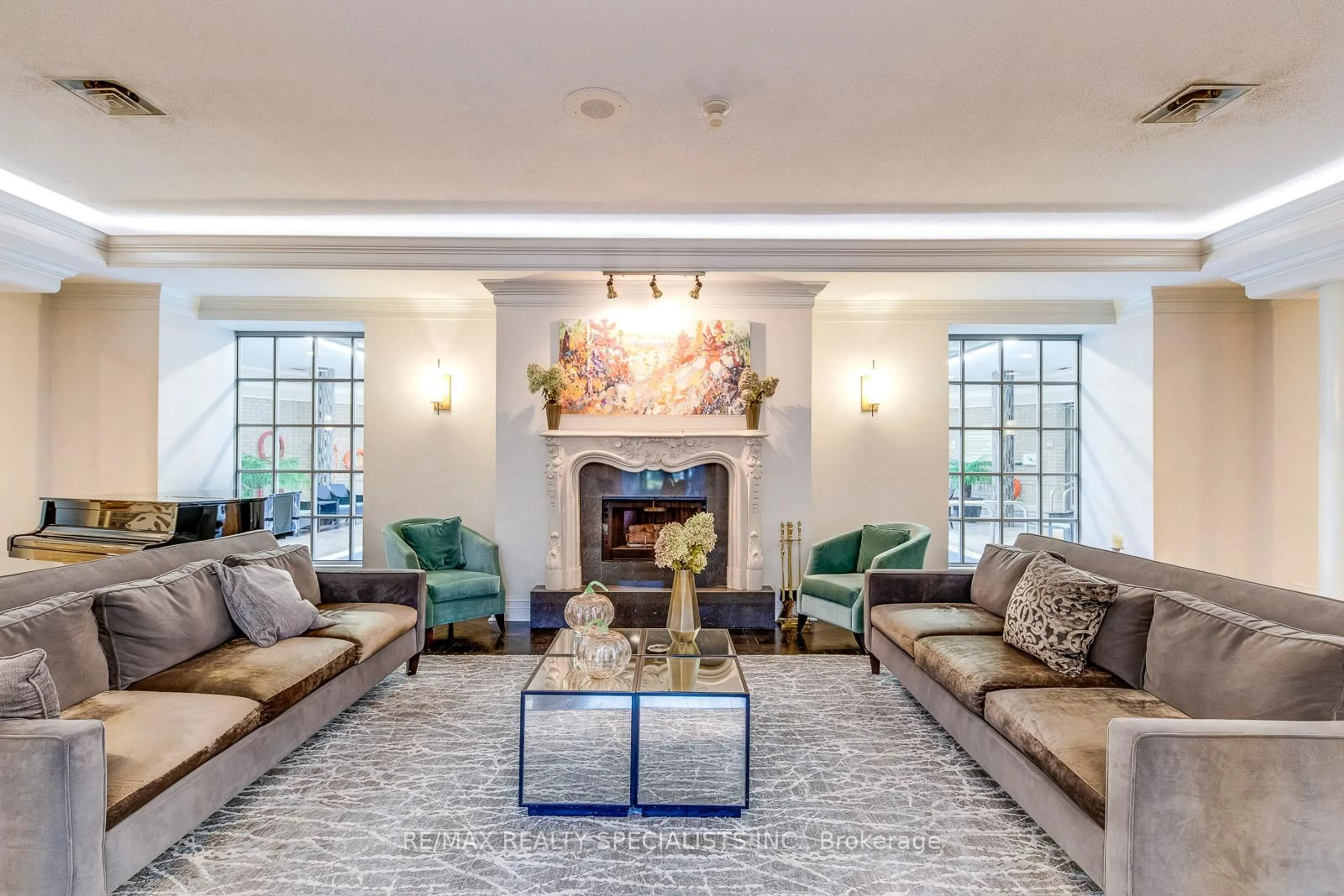 Lobby for 55 Kingsbridge Garden Circ #1002, Mississauga Ontario L5R 1Y1